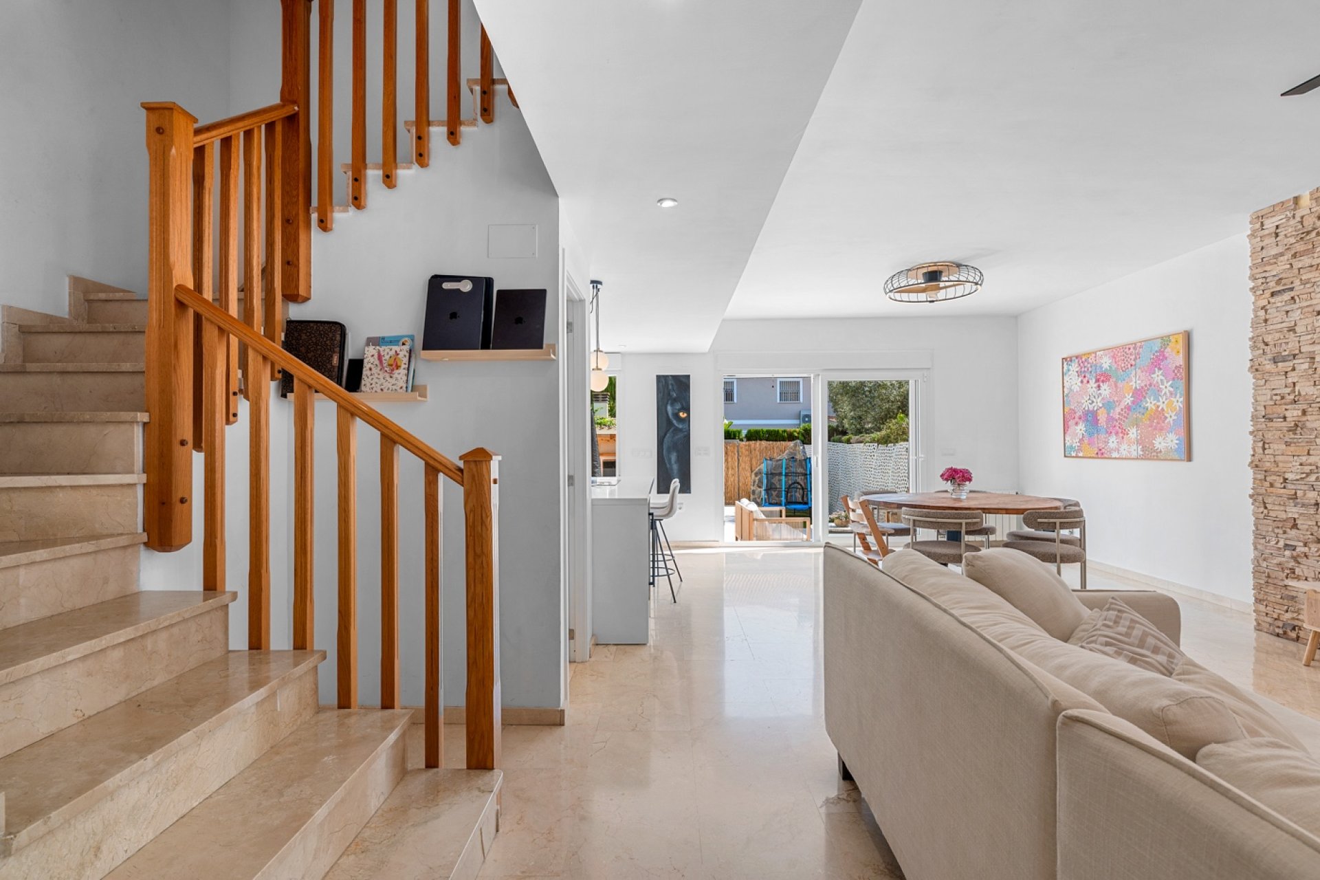 Resale - Townhouse -
Alicante - Playa San Juan