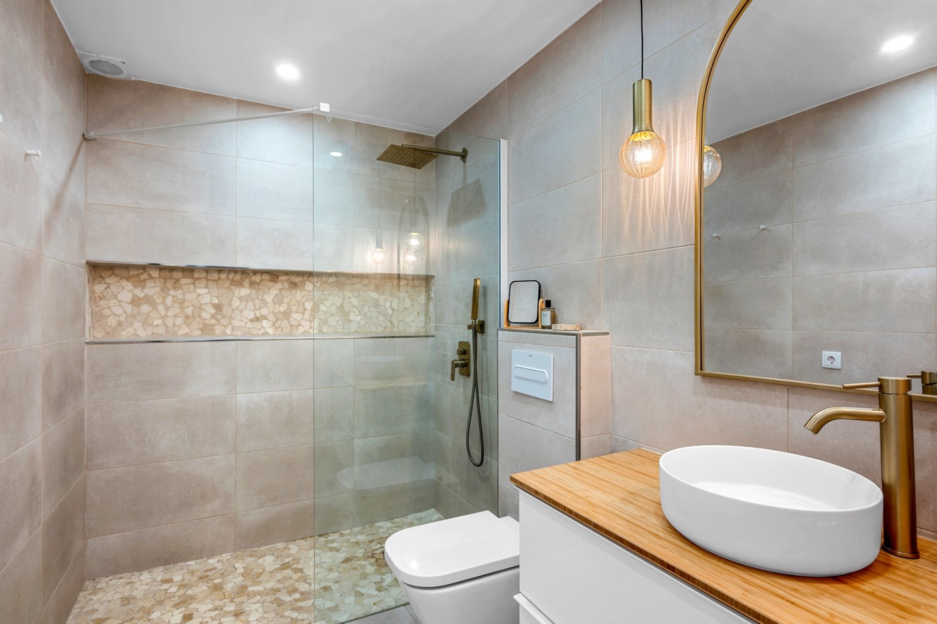 Resale - Townhouse -
Alicante - Playa San Juan