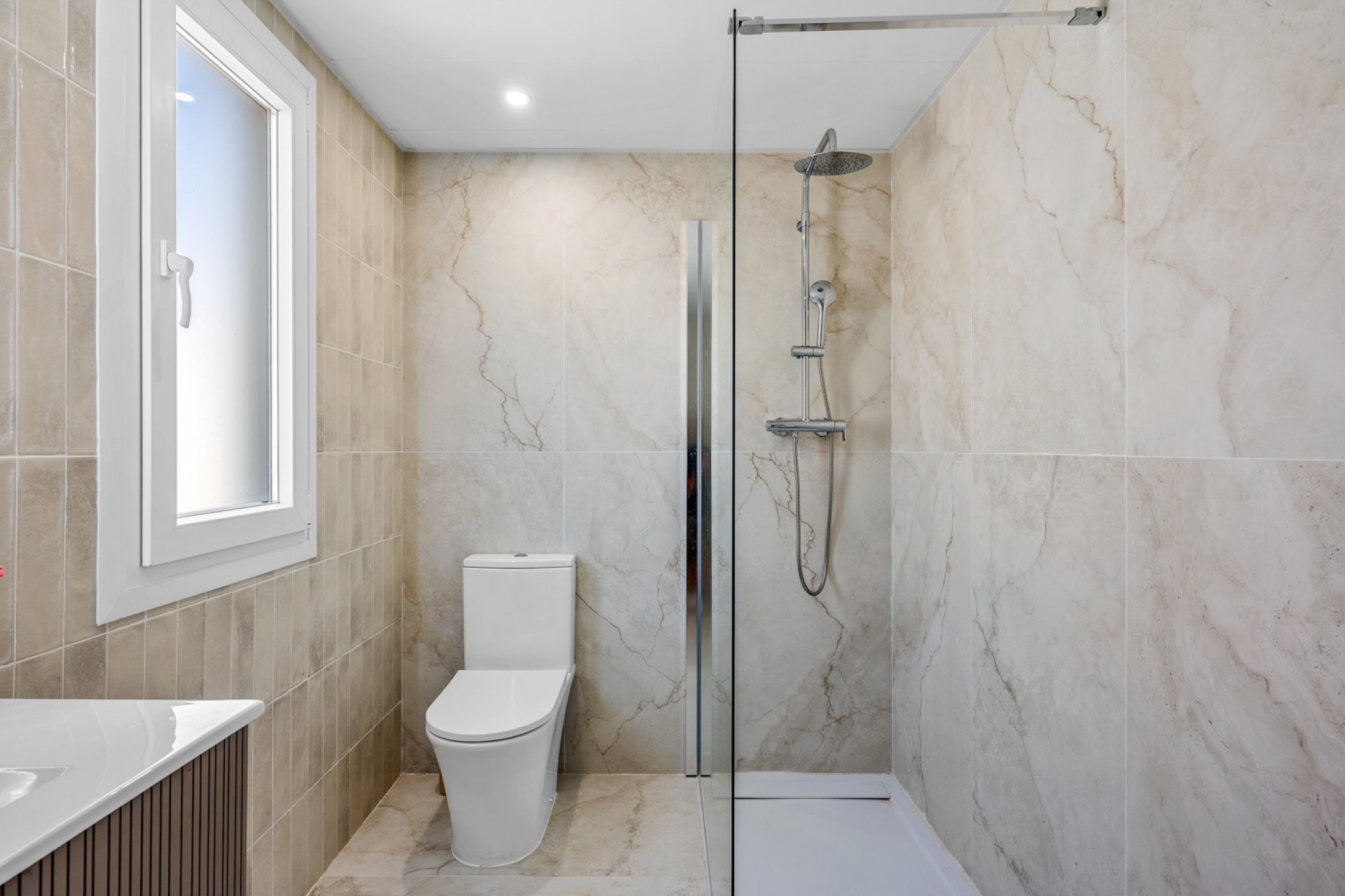 Resale - Townhouse -
Alicante - Playa San Juan