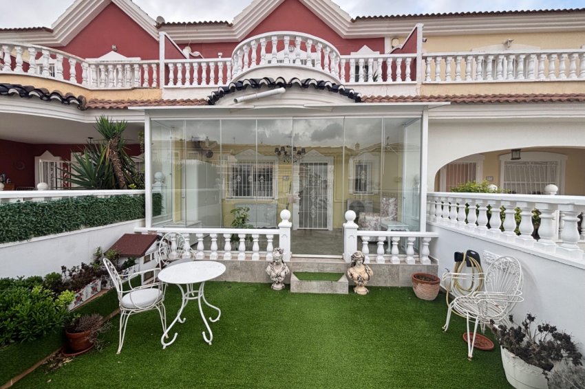 Resale - Townhouse -
Benijofar - Monte Azul