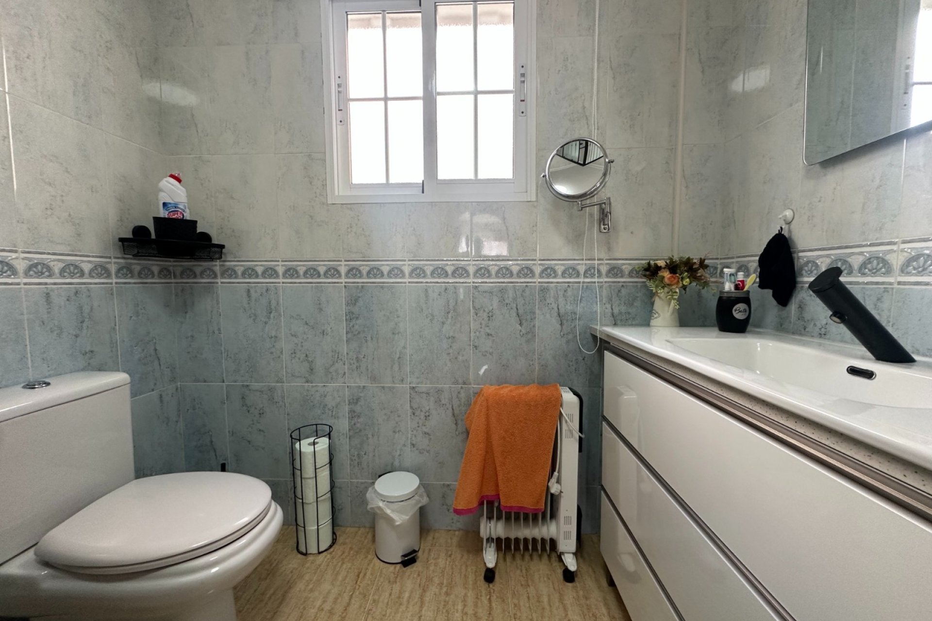 Resale - Townhouse -
Bigastro