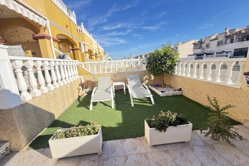 Resale - Townhouse -
Cabo Roig