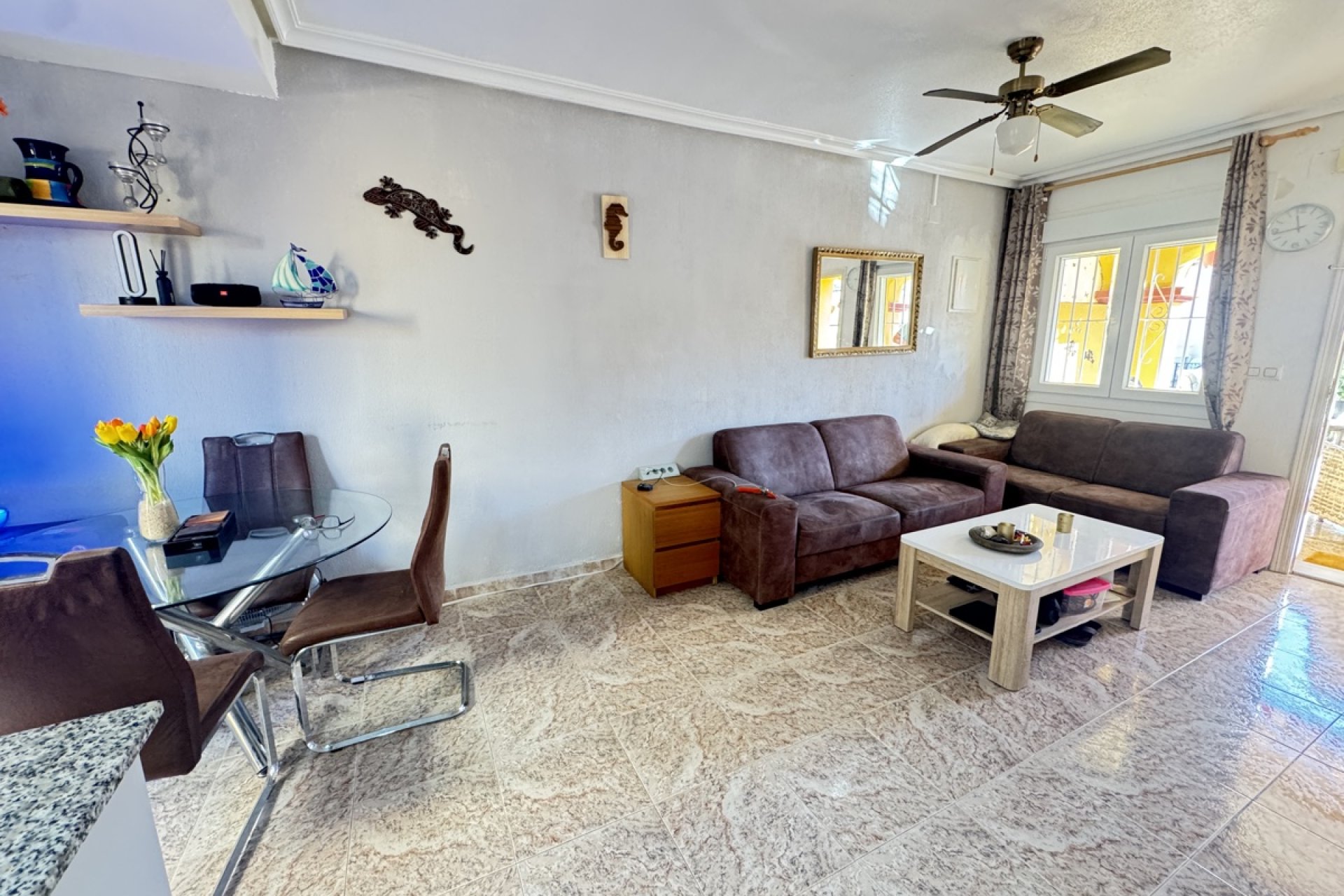 Resale - Townhouse -
Cabo Roig