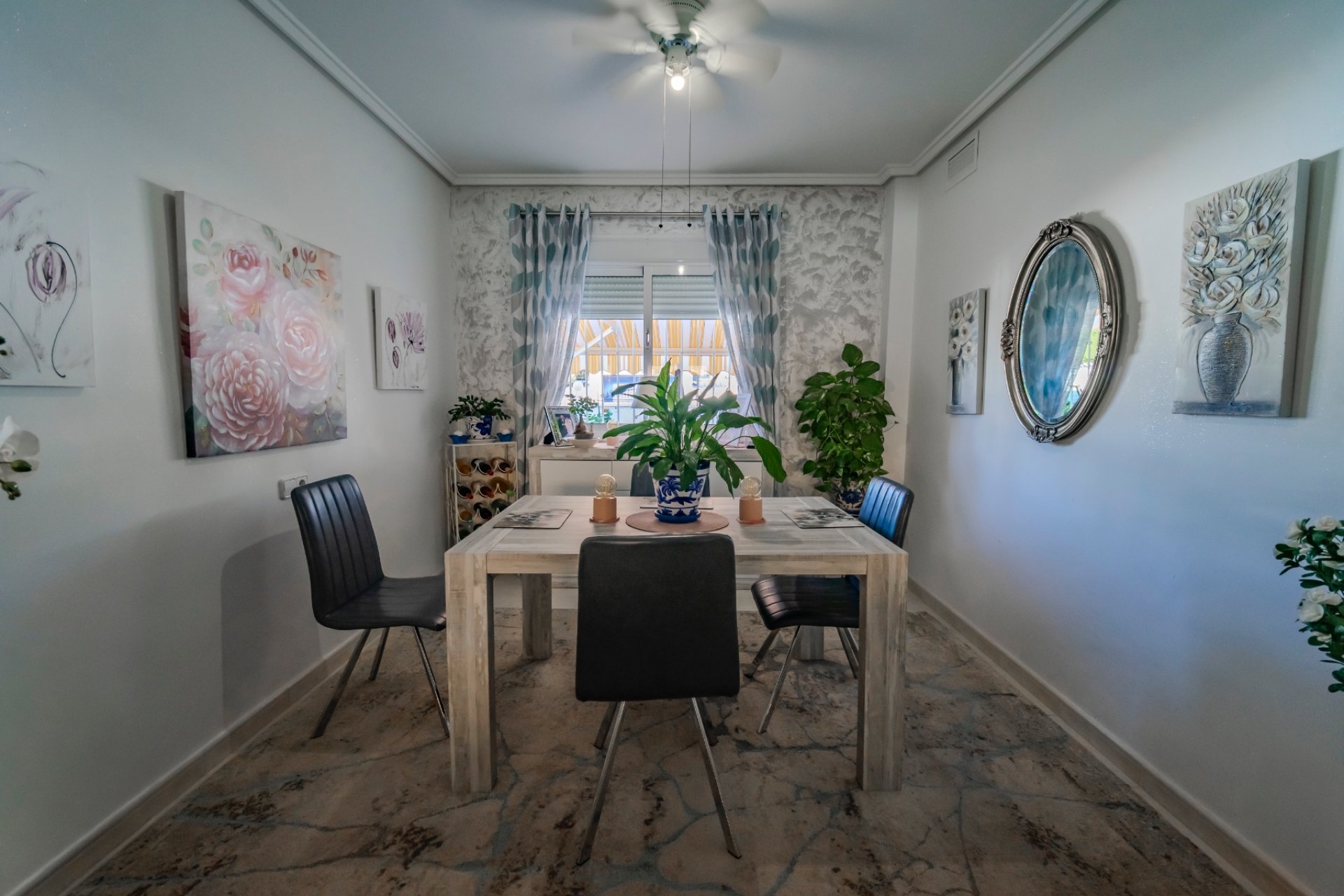 Resale - Townhouse -
Ciudad quesada - Lo Marabú