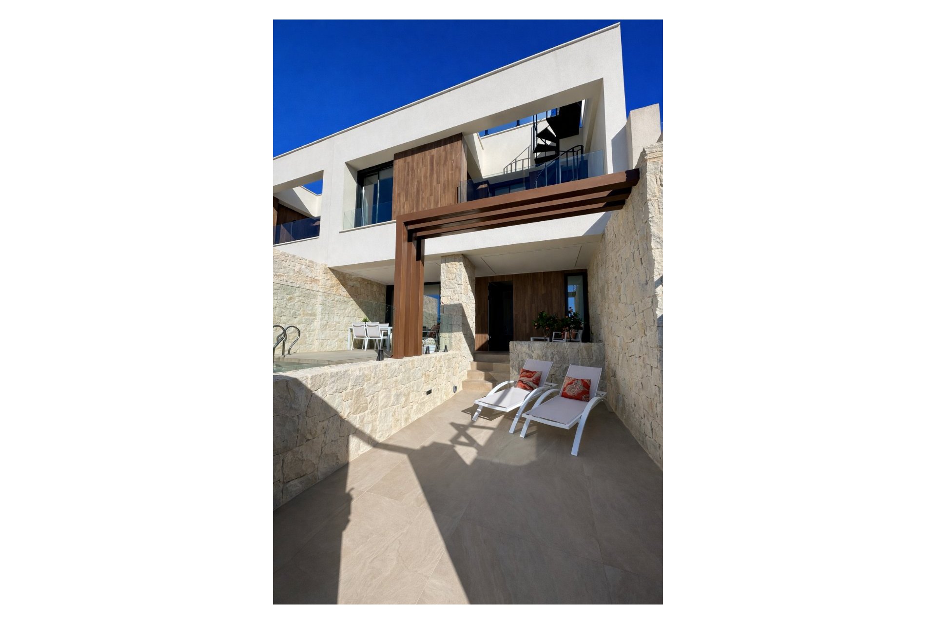 Resale - Townhouse -
Dolores - Pueblo