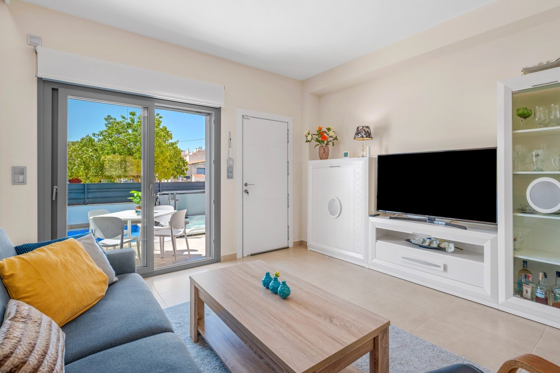 Resale - Townhouse -
Formentera del Segura