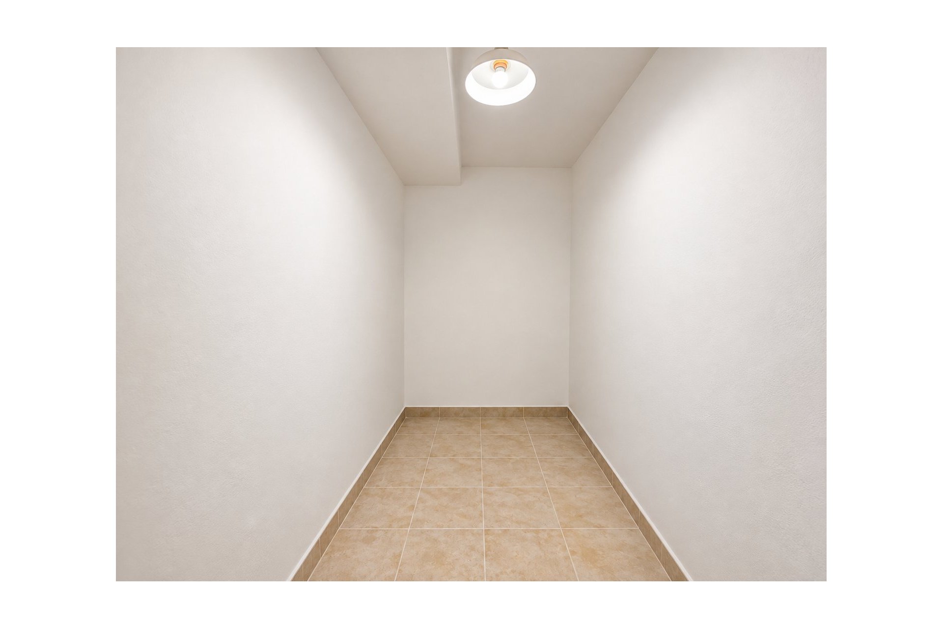 Resale - Townhouse -
Guardamar del Segura - Center - El Raso