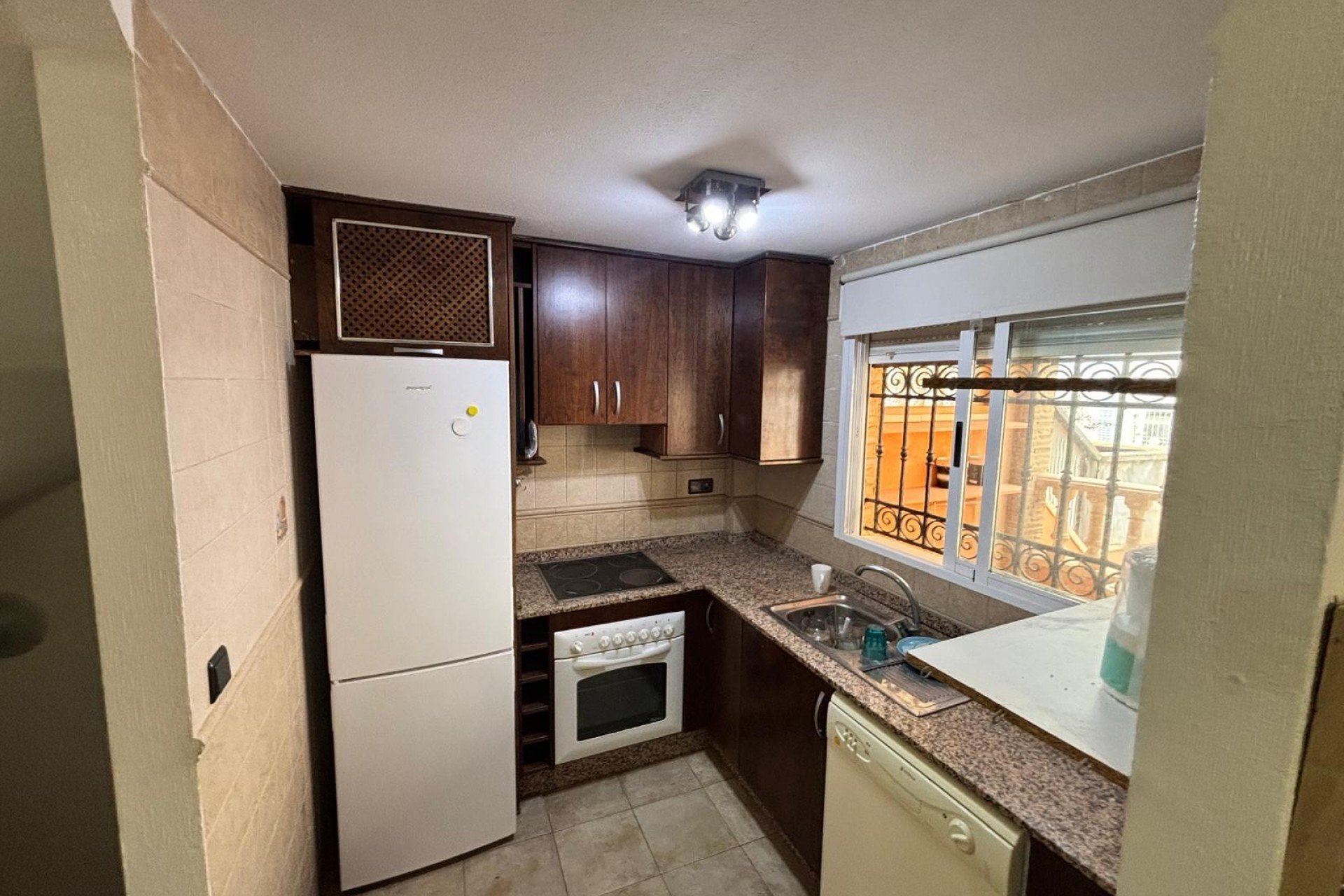 Resale - Townhouse -
Guardamar del Segura - Urbanizaciones