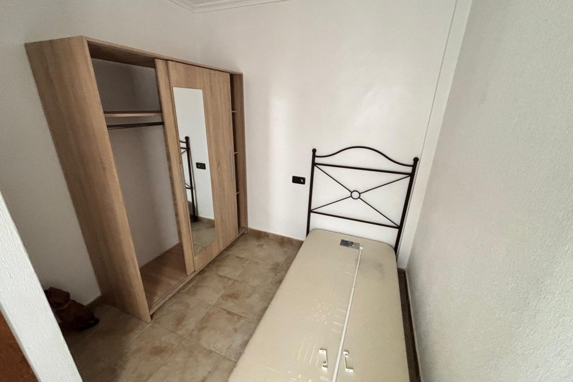 Resale - Townhouse -
Guardamar del Segura - Urbanizaciones