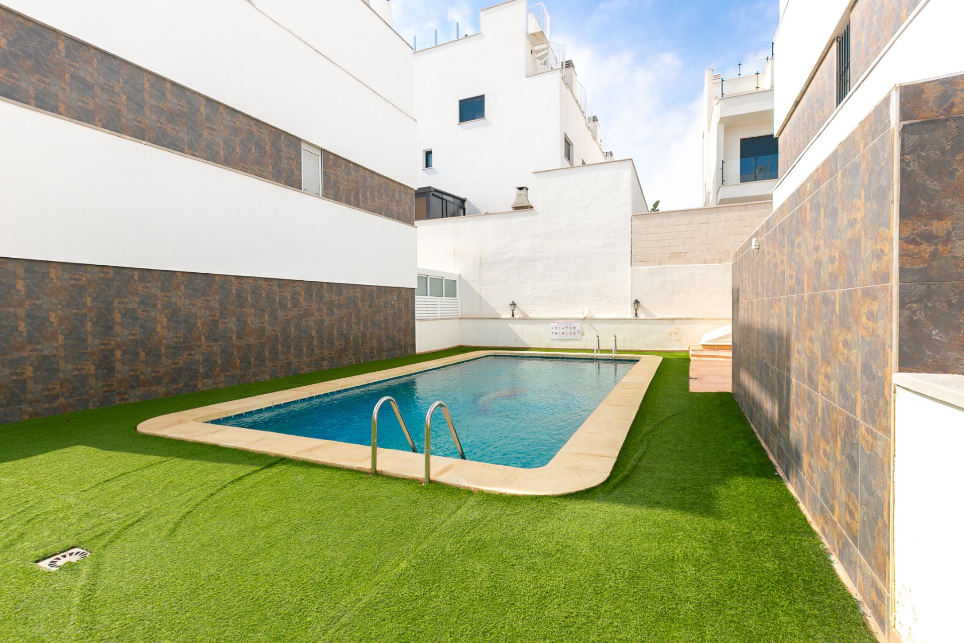 Resale - Townhouse -
Guardamar del Segura