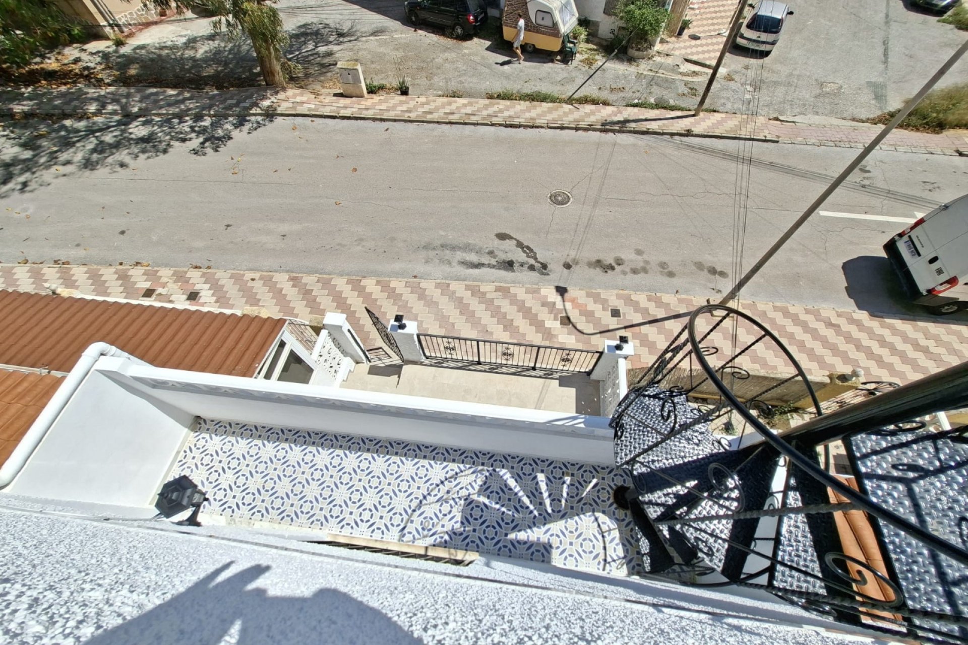 Resale - Townhouse -
La Marina