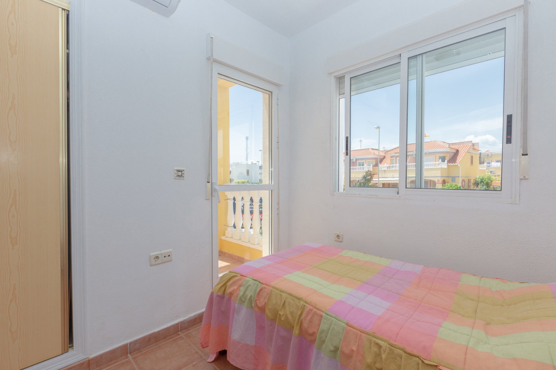 Resale - Townhouse -
La Zenia