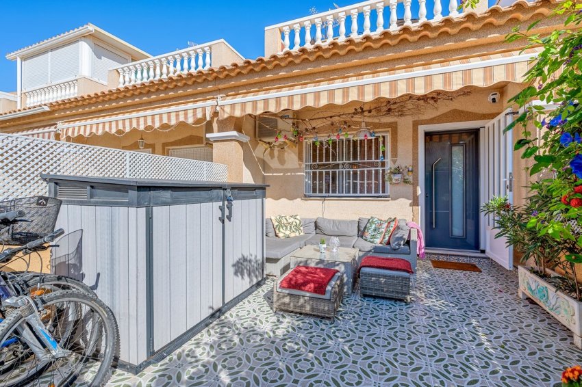 Resale - Townhouse -
Los Alcázares