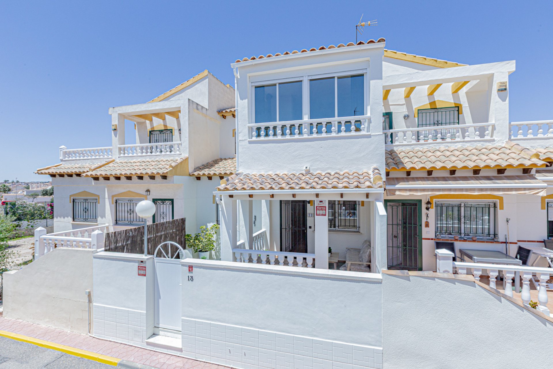 Resale - Townhouse -
Los Altos