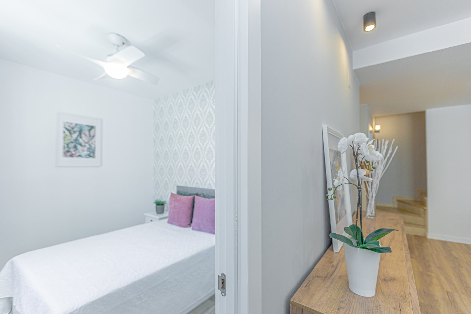 Resale - Townhouse -
Los Altos