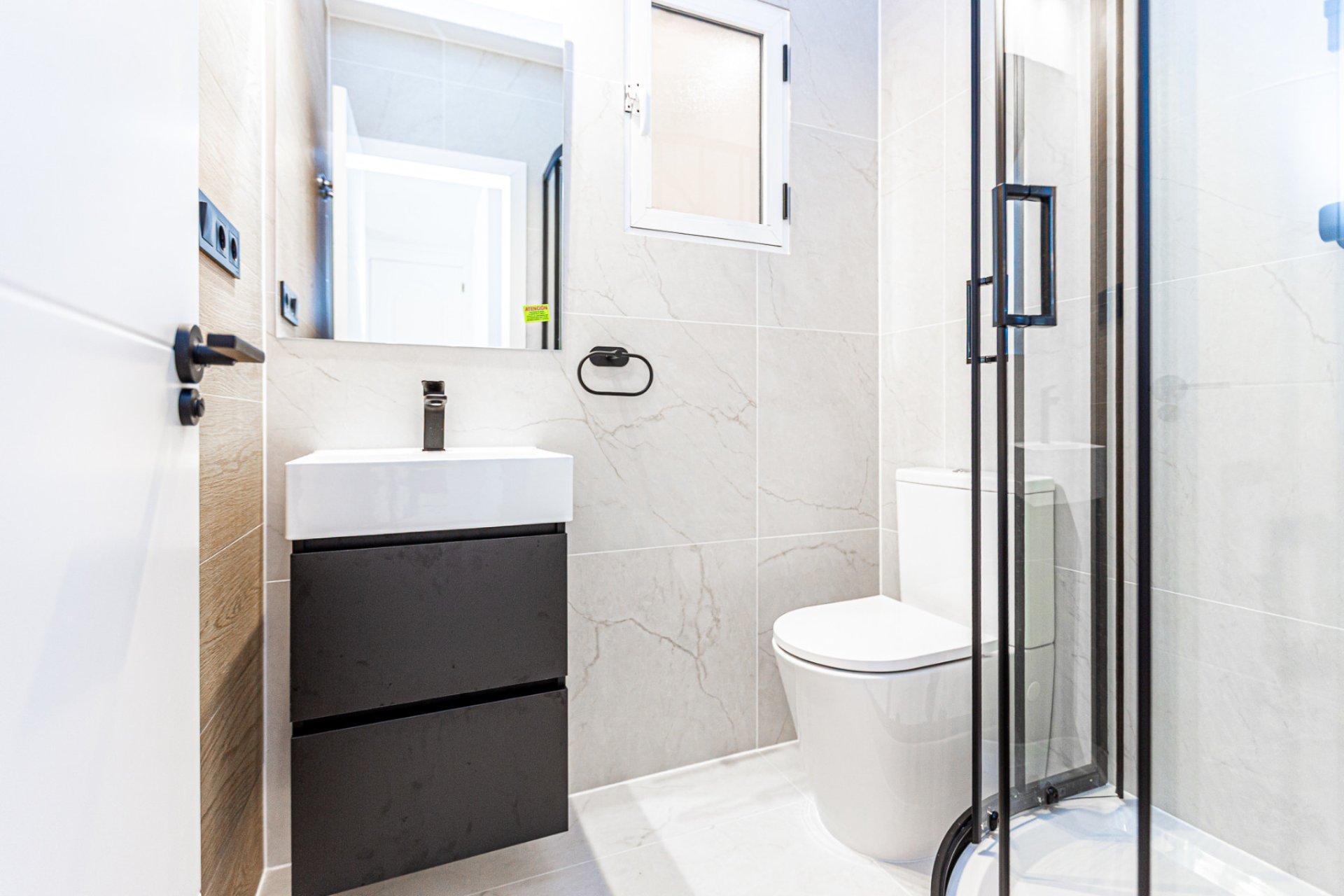 Resale - Townhouse -
Los Altos