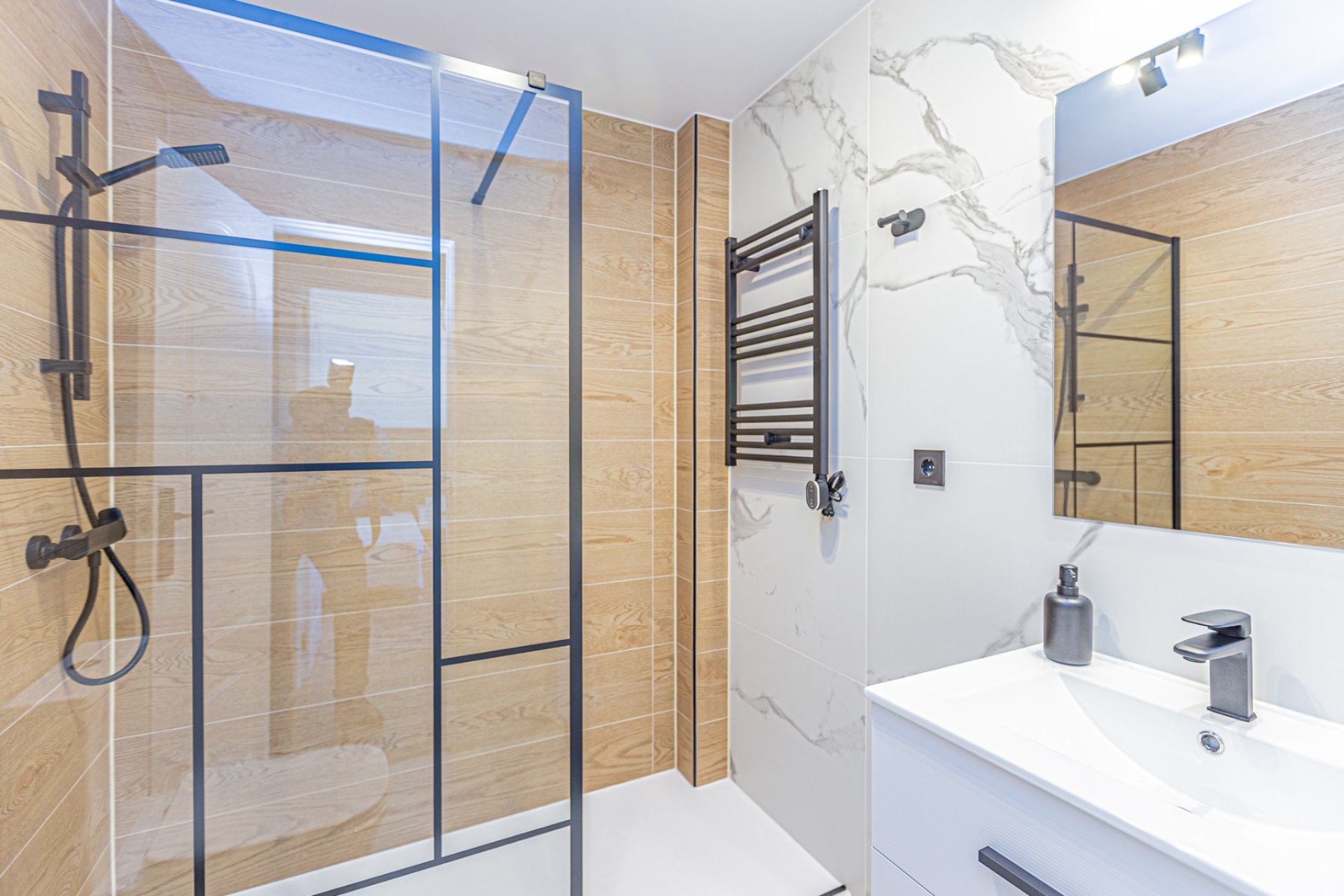 Resale - Townhouse -
Los Altos