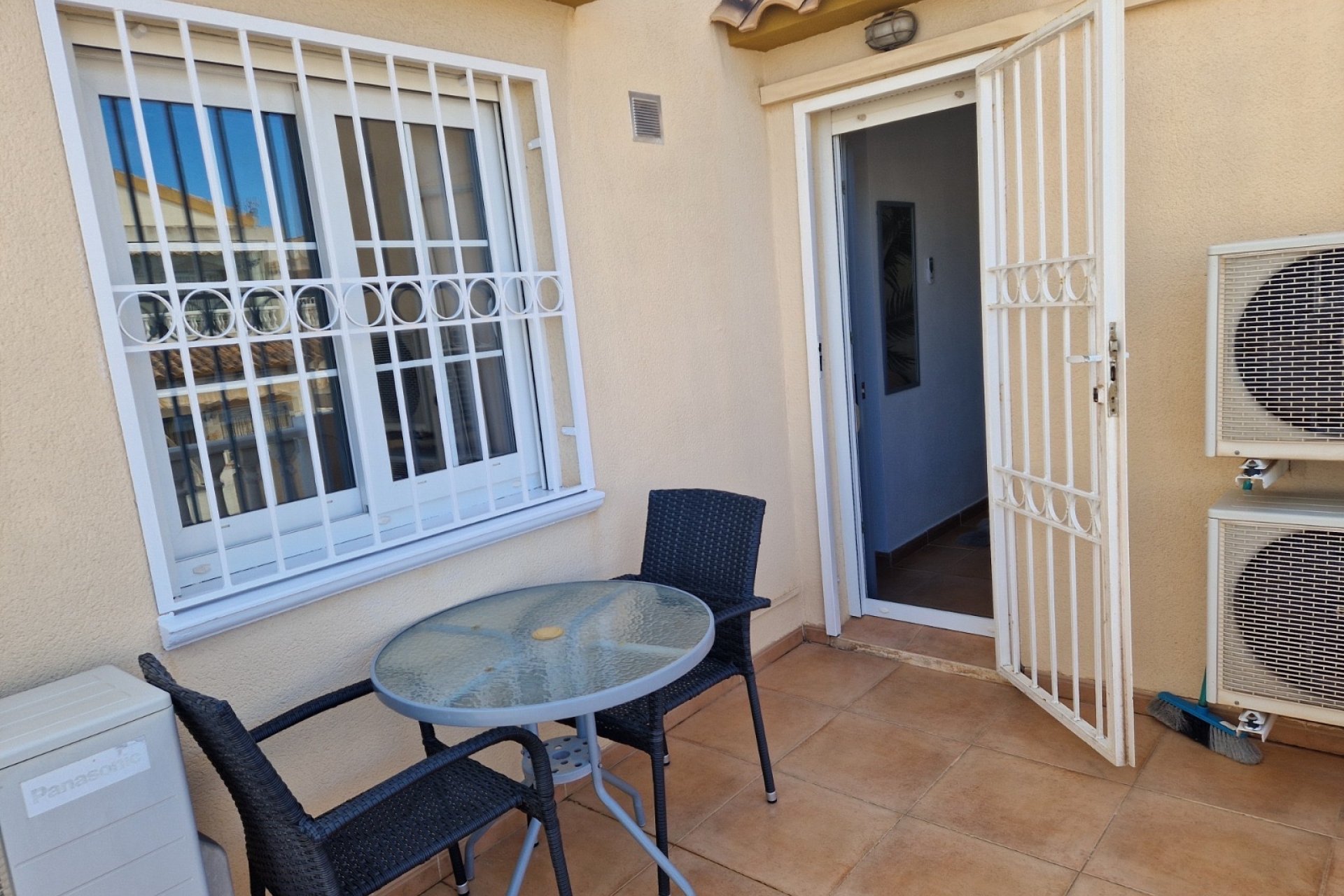 Resale - Townhouse -
Los Altos