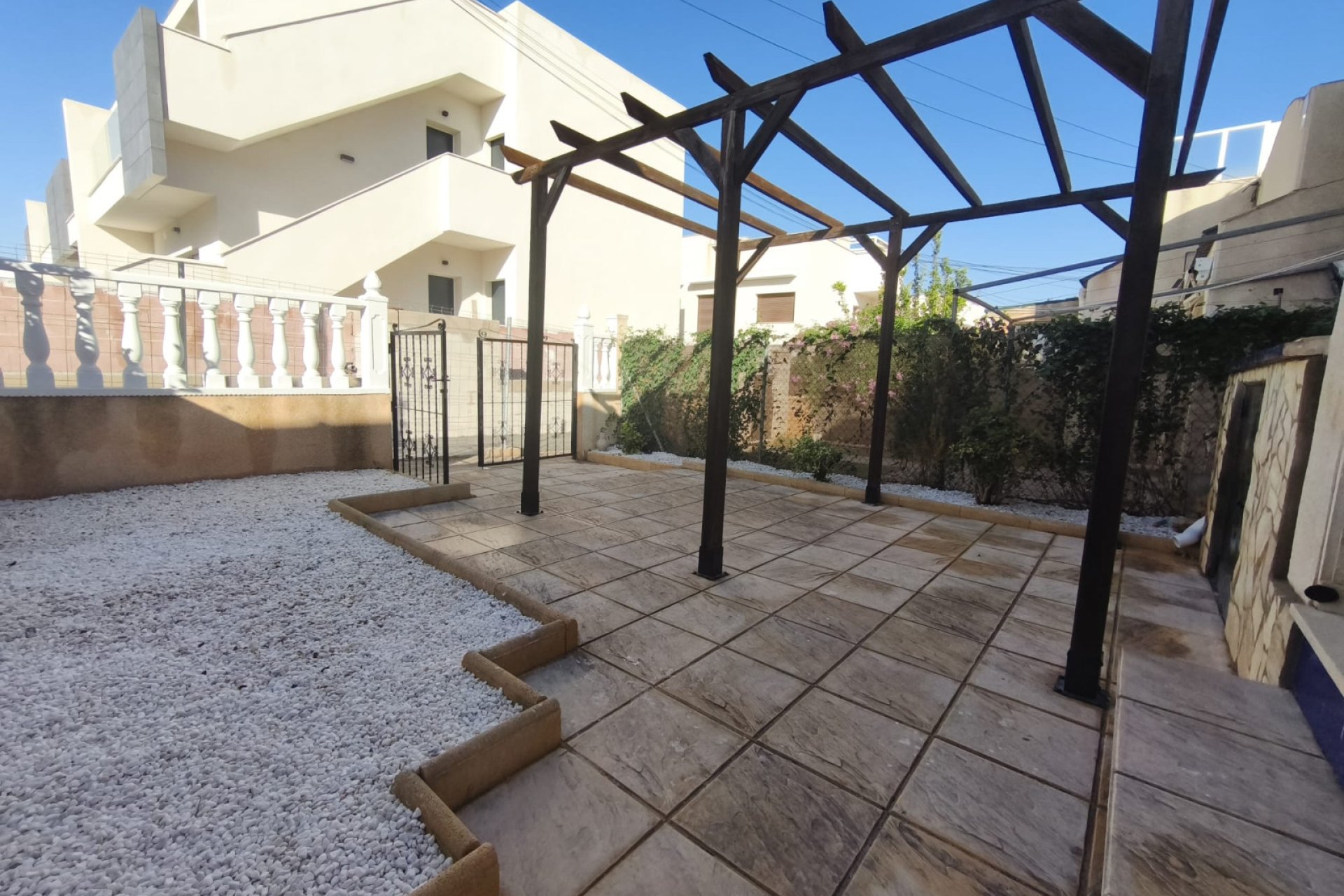 Resale - Townhouse -
Los Balcones - Lago Jardin