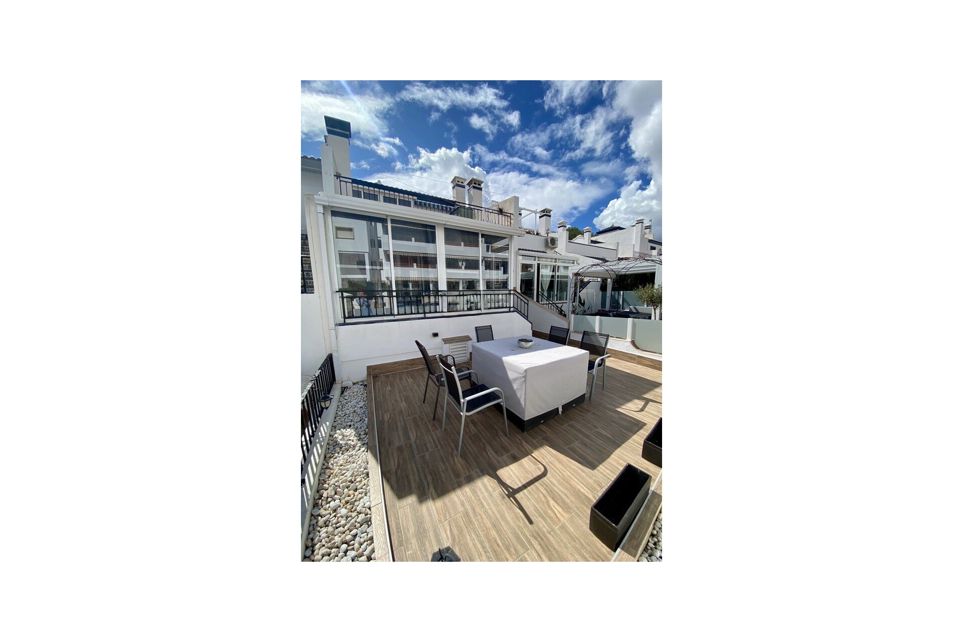 Resale - Townhouse -
Los Dolses