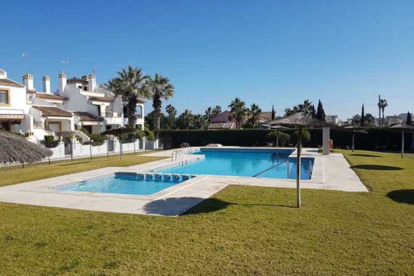 Resale - Townhouse -
Los Dolses