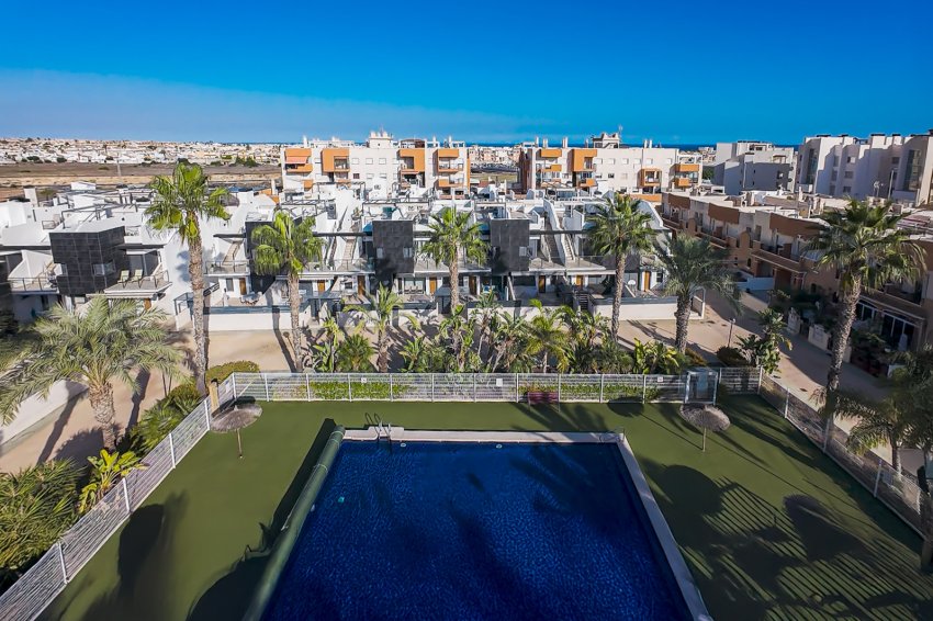 Resale - Townhouse -
Los Dolses