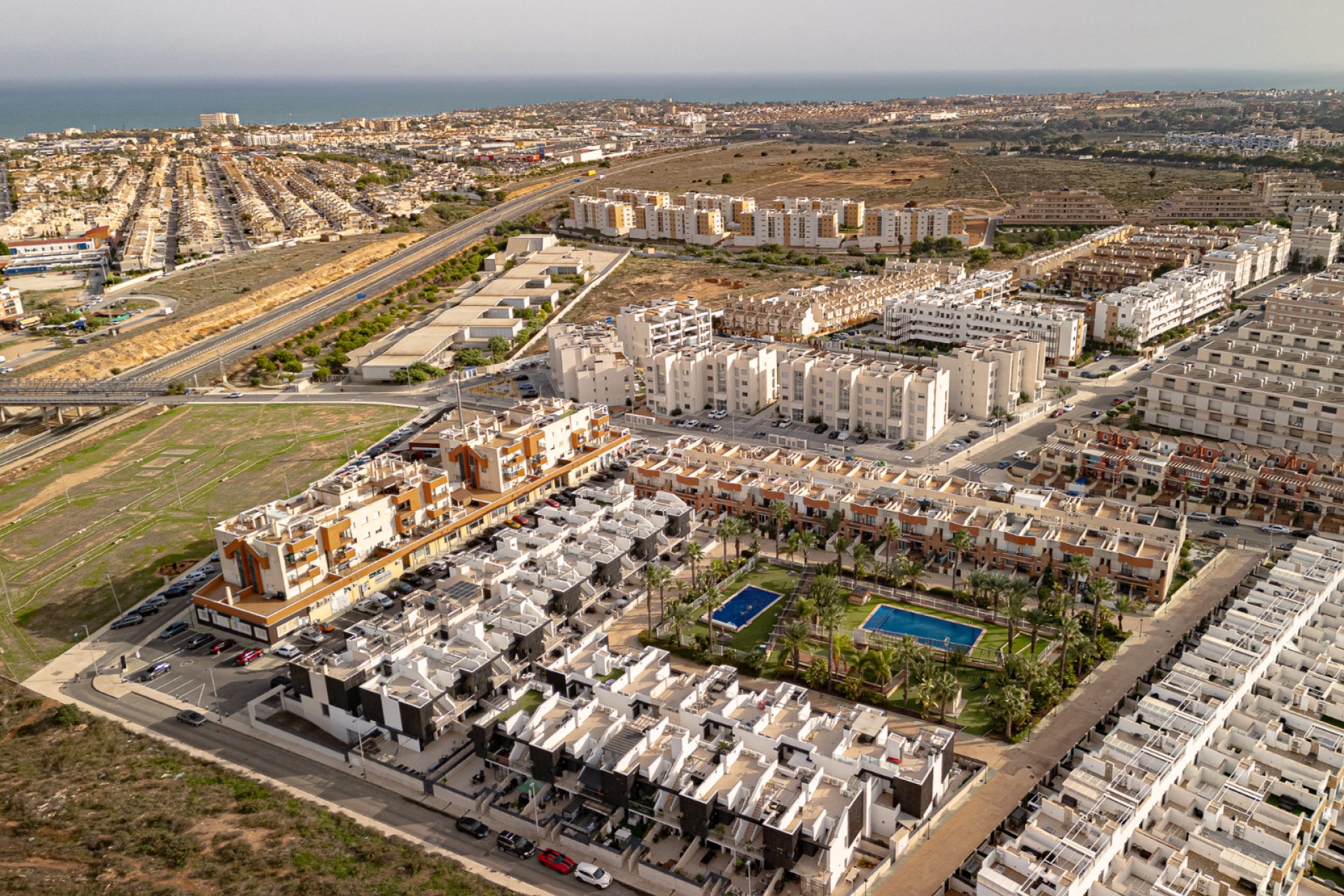 Resale - Townhouse -
Los Dolses