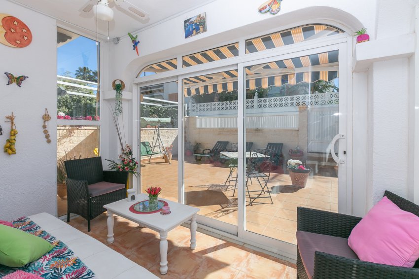 Resale - Townhouse -
Mil Palmeras - Riomar