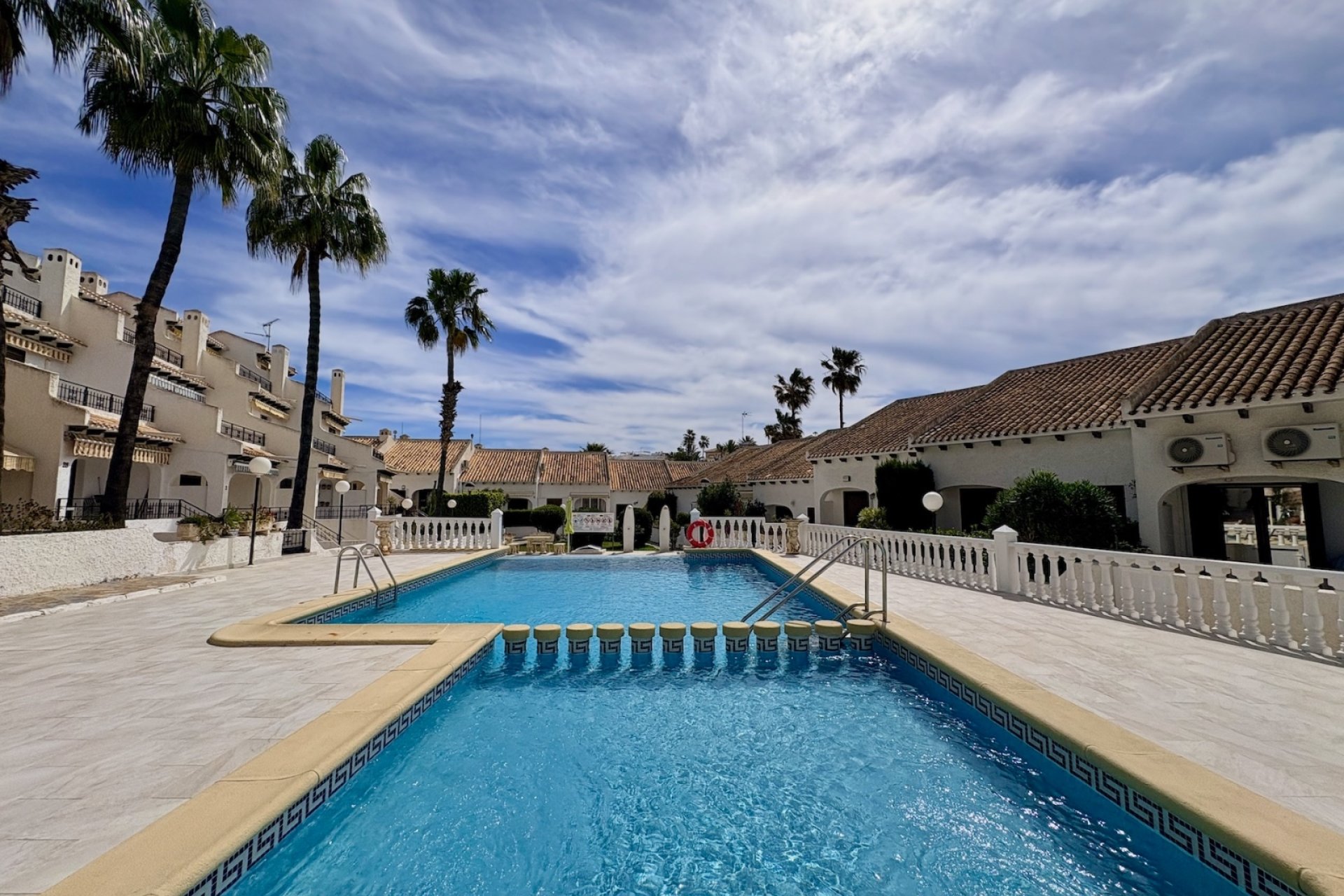 Resale - Townhouse -
Orihuela Costa - Cabo Roig