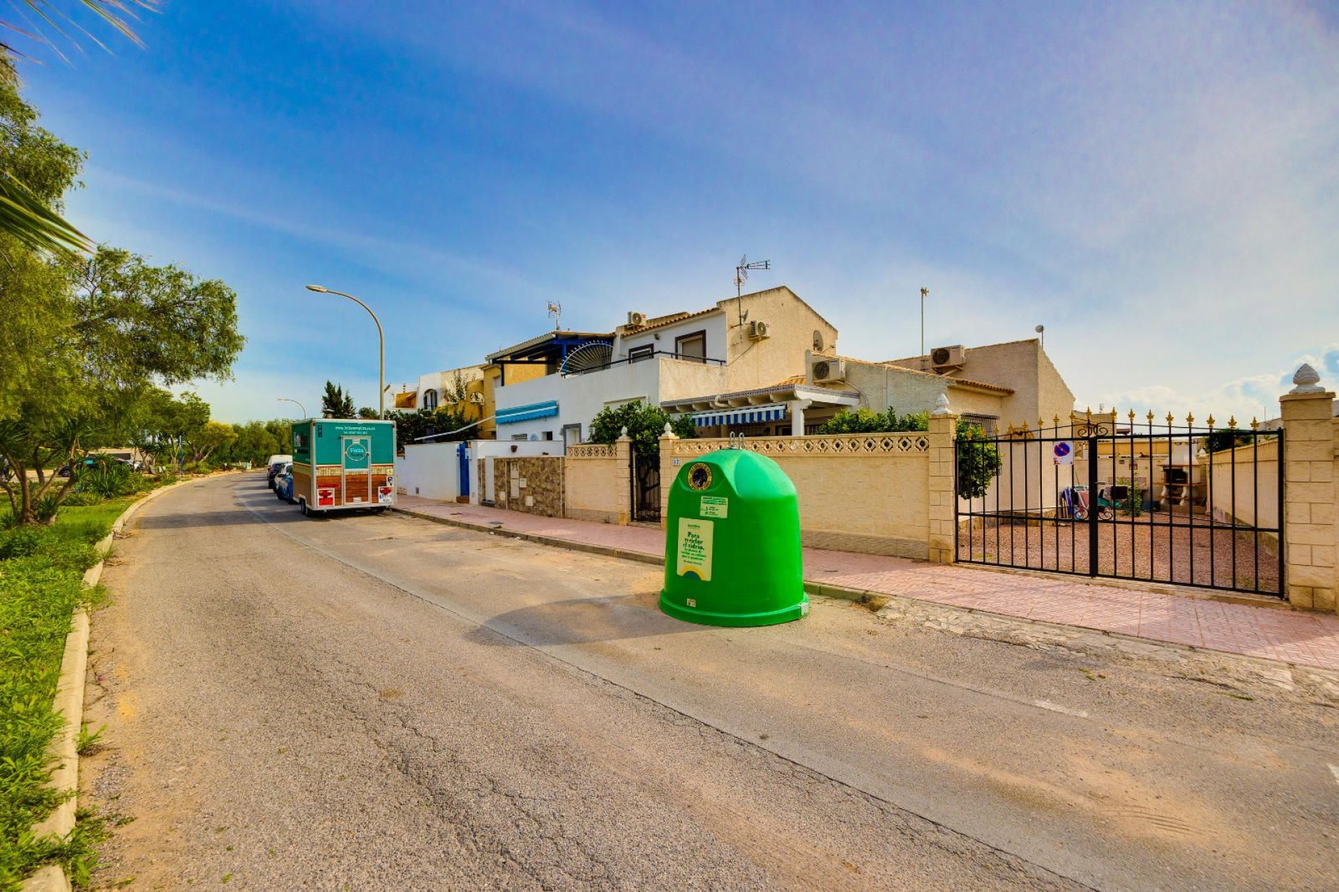 Resale - Townhouse -
Orihuela Costa - La Florida