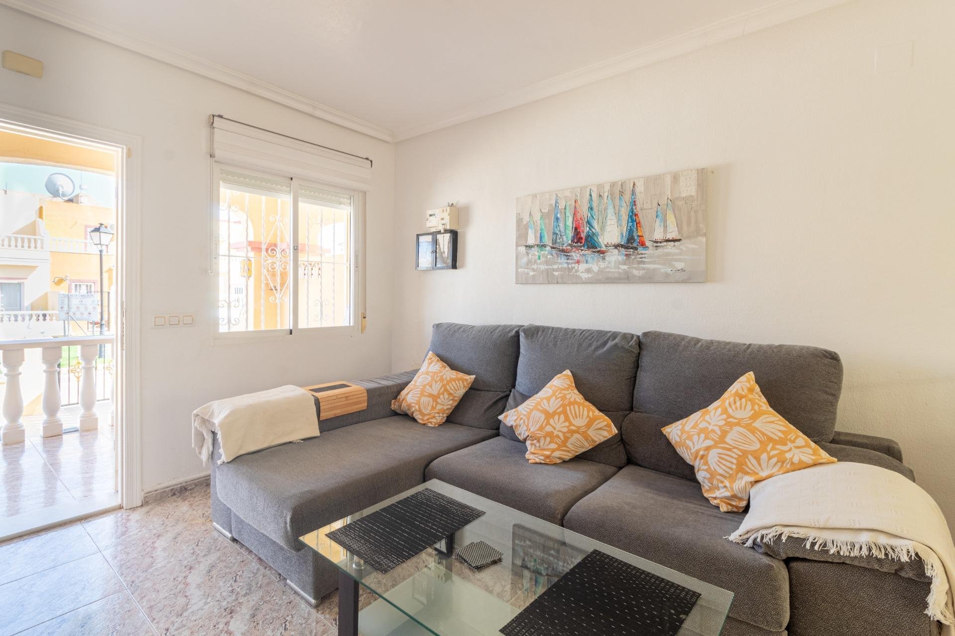 Resale - Townhouse -
Orihuela Costa - La Regia
