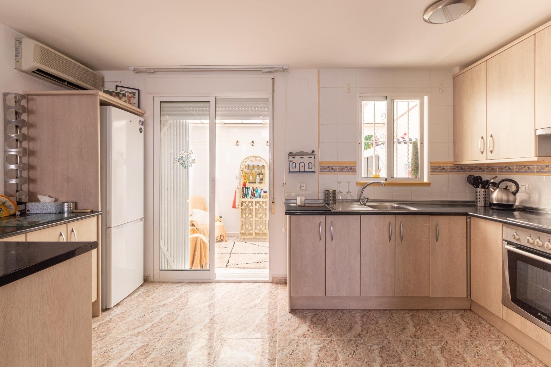 Resale - Townhouse -
Orihuela Costa - La Regia