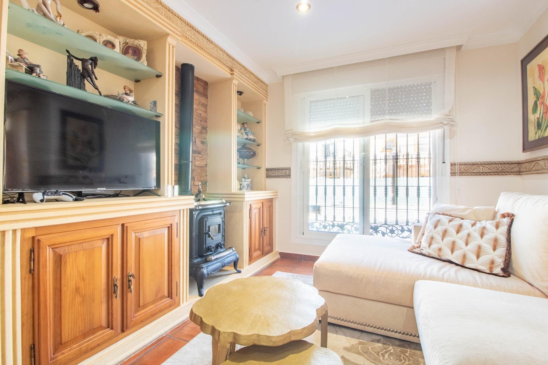 Resale - Townhouse -
Orihuela Costa - La Zenia