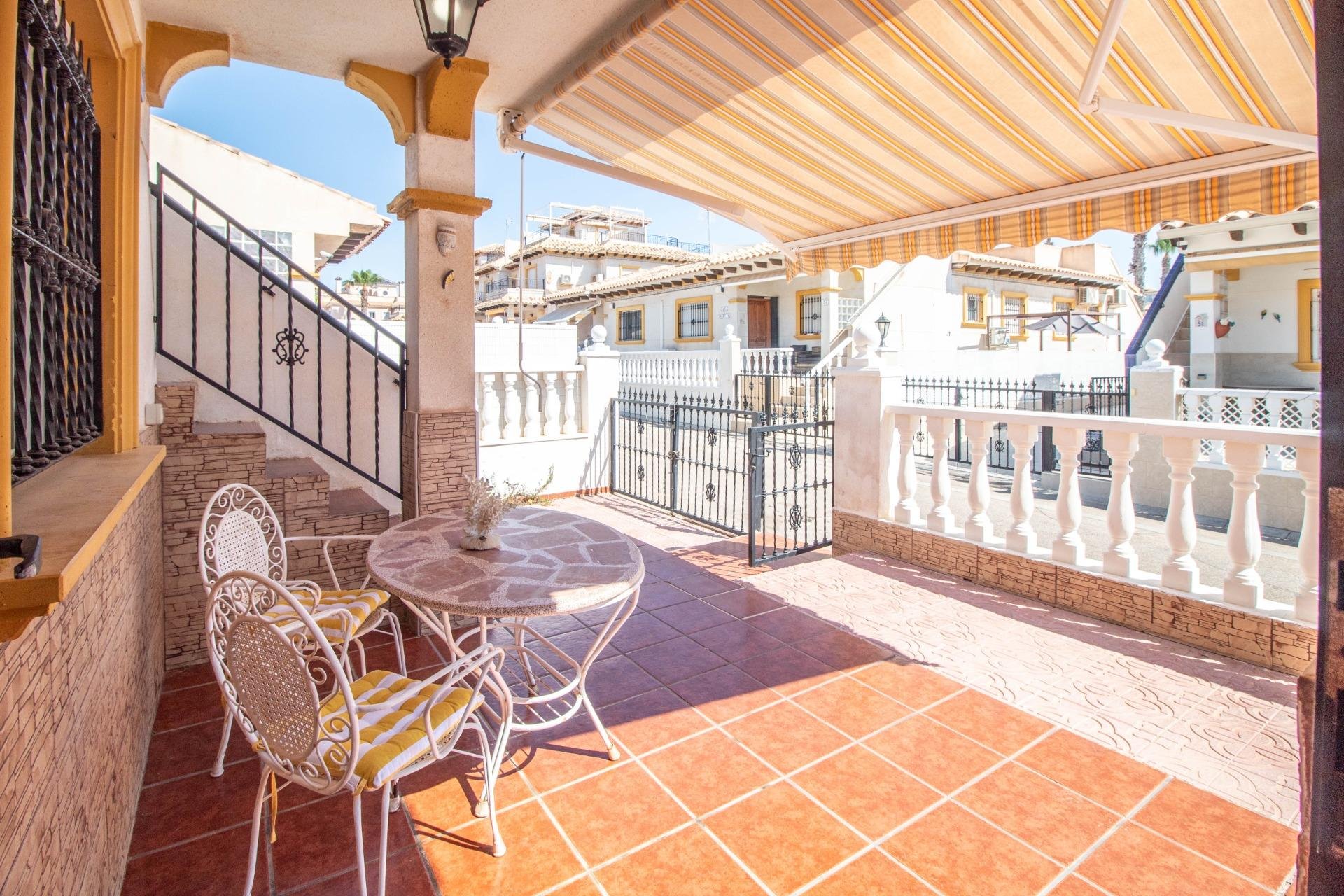 Resale - Townhouse -
Orihuela Costa - La Zenia
