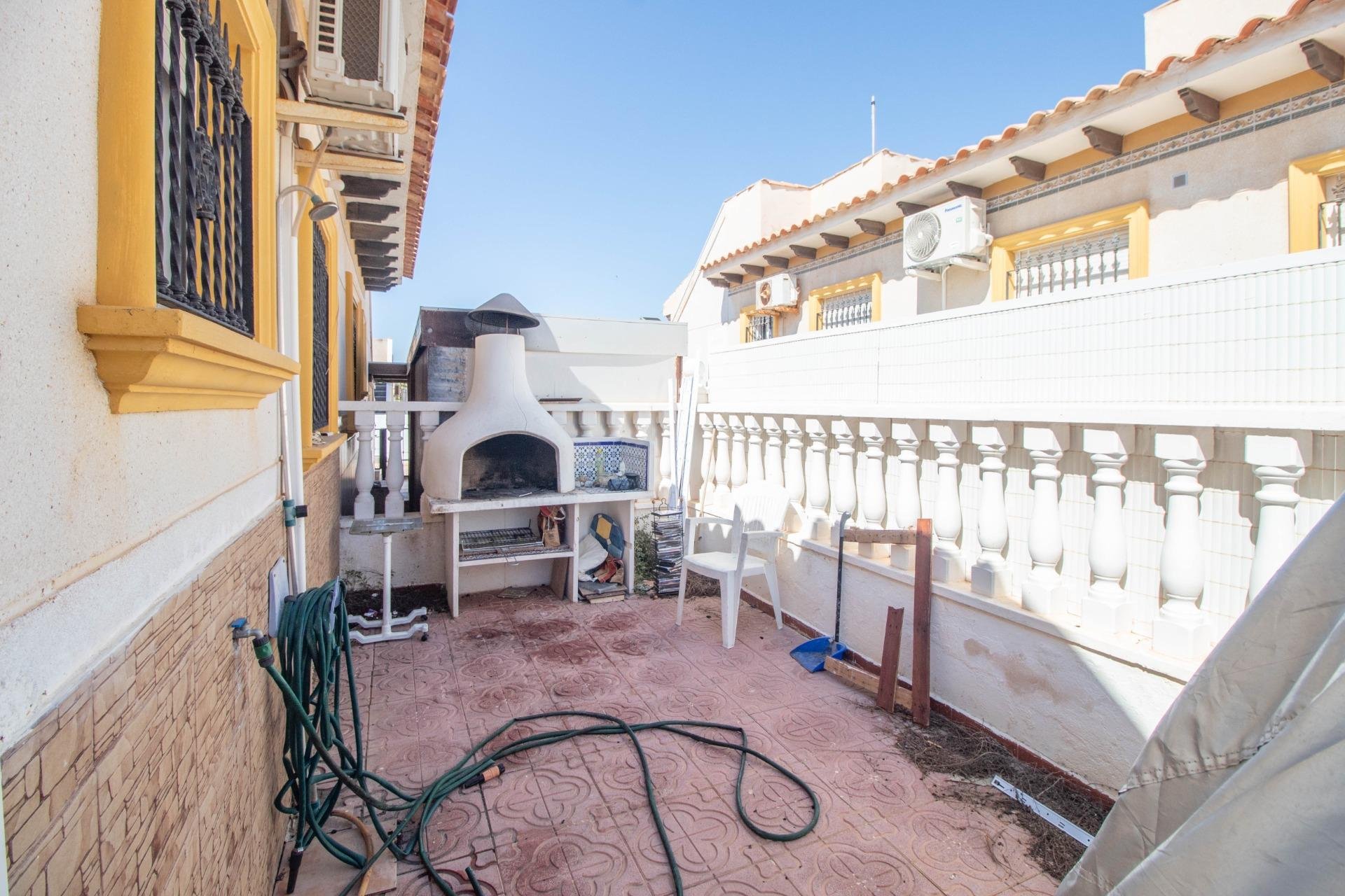 Resale - Townhouse -
Orihuela Costa - La Zenia