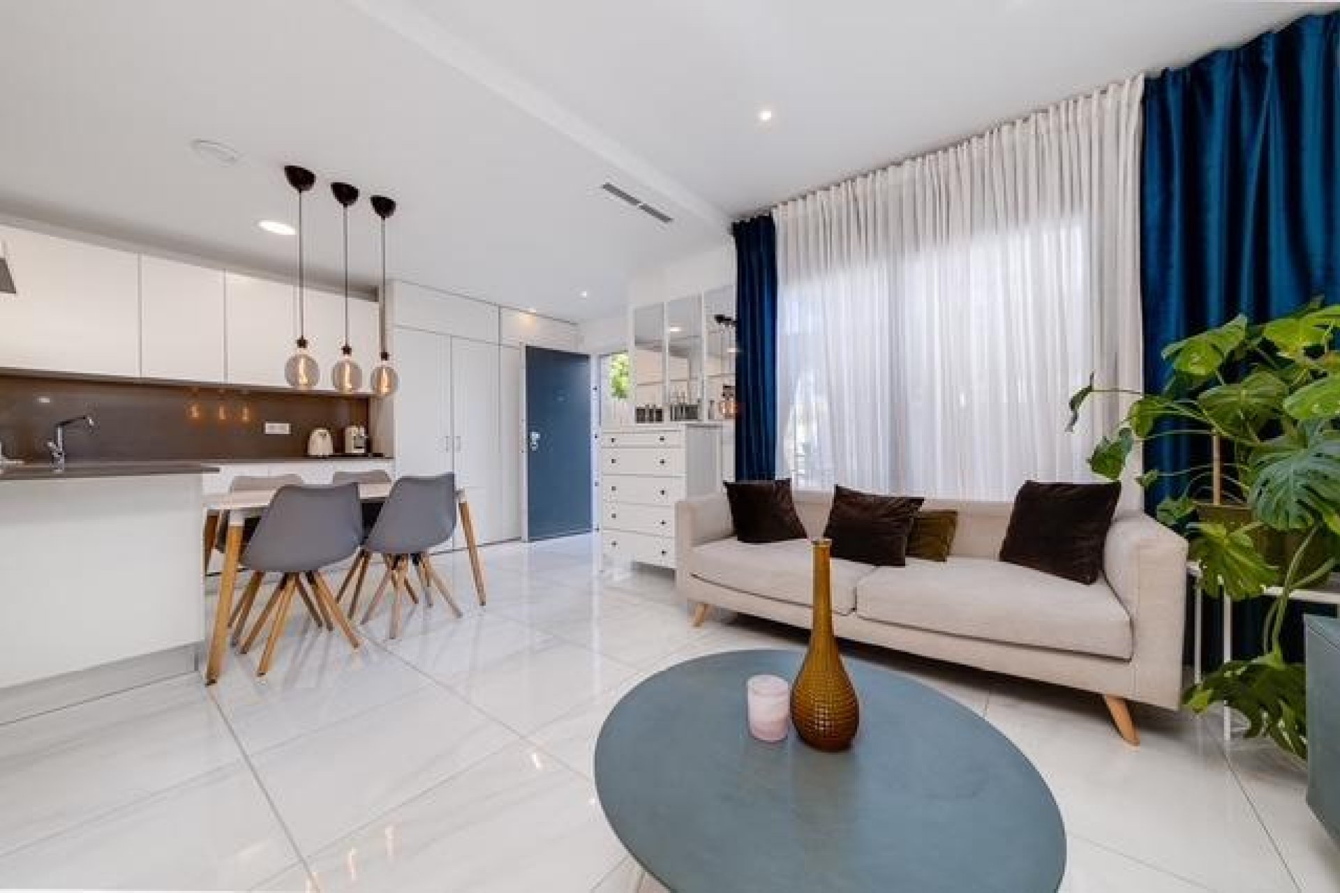 Resale - Townhouse -
Orihuela Costa - Las Filipinas