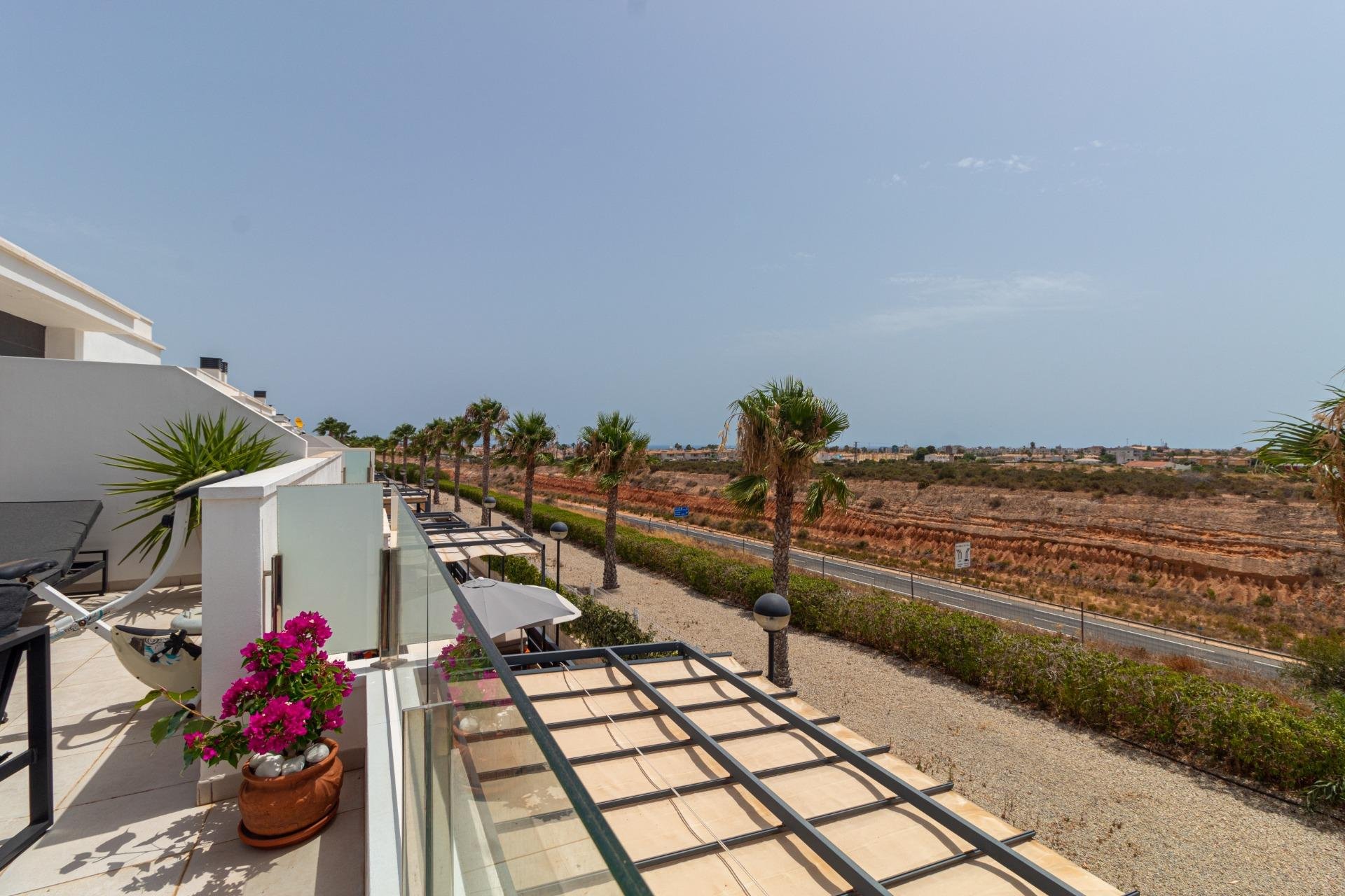 Resale - Townhouse -
Orihuela Costa - Lomas de Cabo Roig