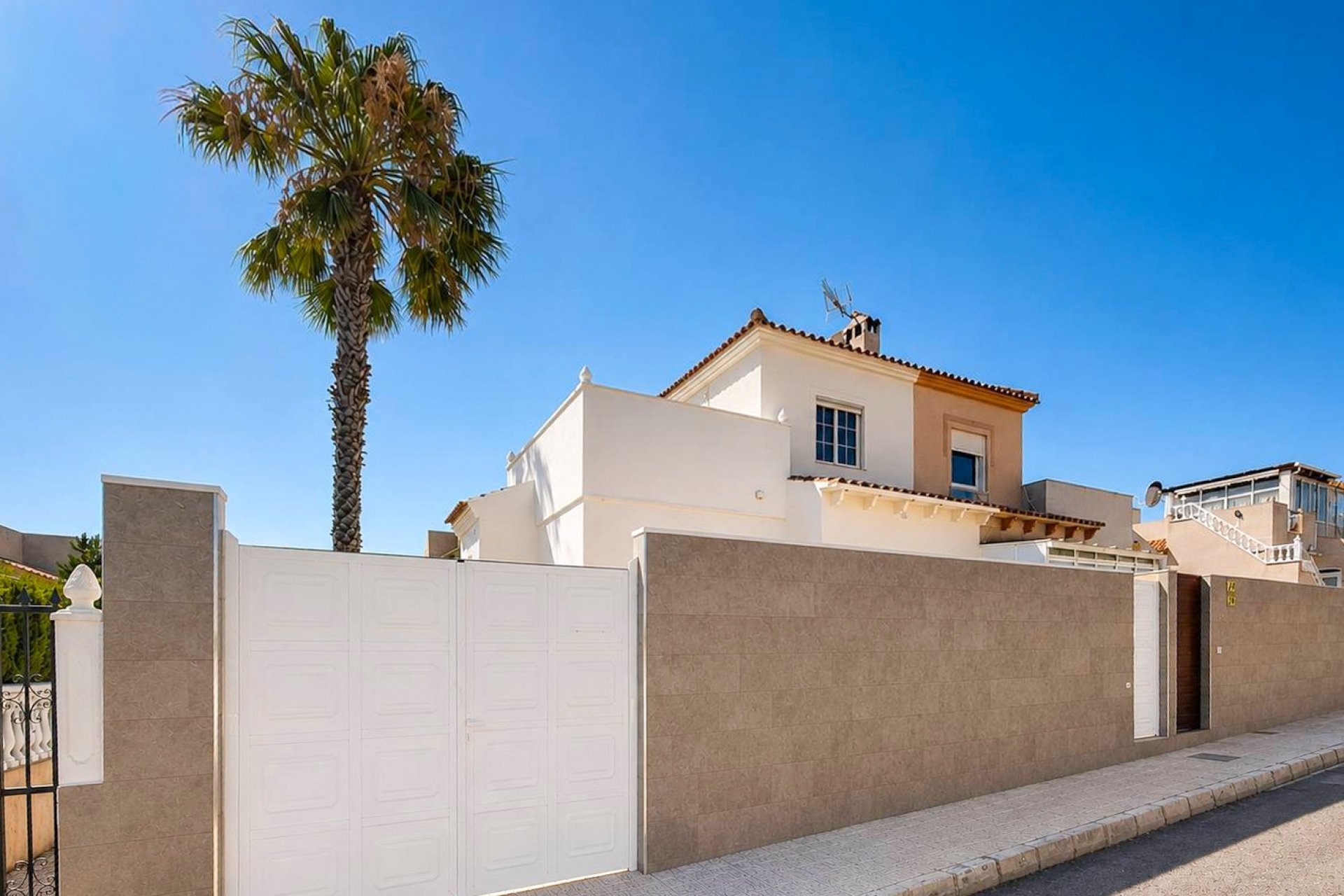 Resale - Townhouse -
Orihuela Costa - Los Altos