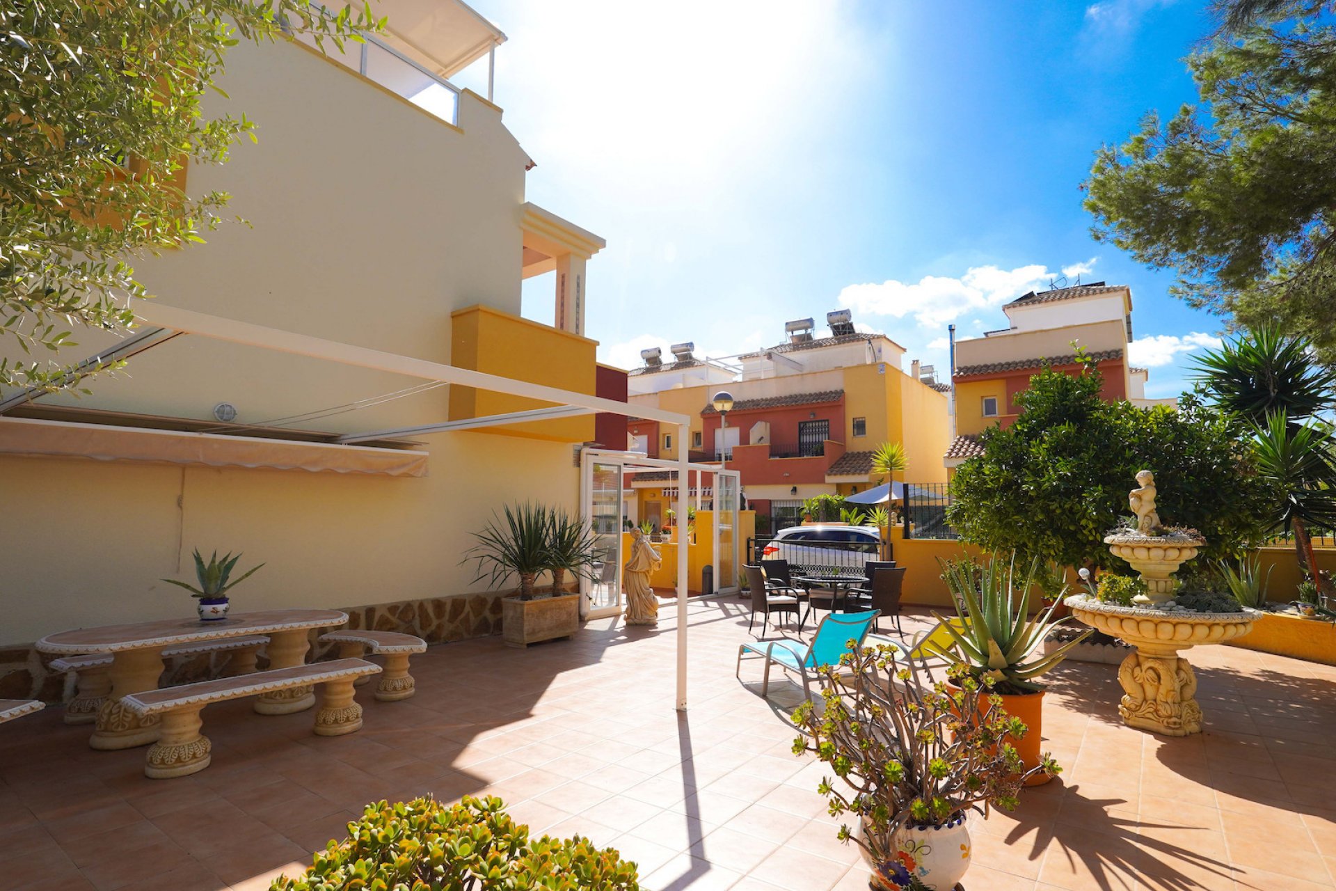 Resale - Townhouse -
Orihuela Costa - Los Dolses