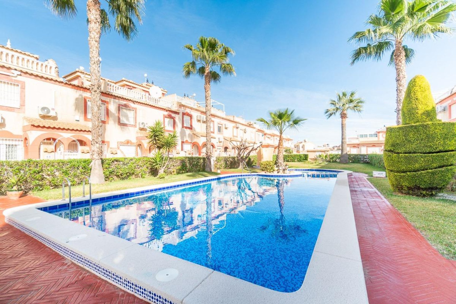 Resale - Townhouse -
Orihuela Costa - Playa Flamenca