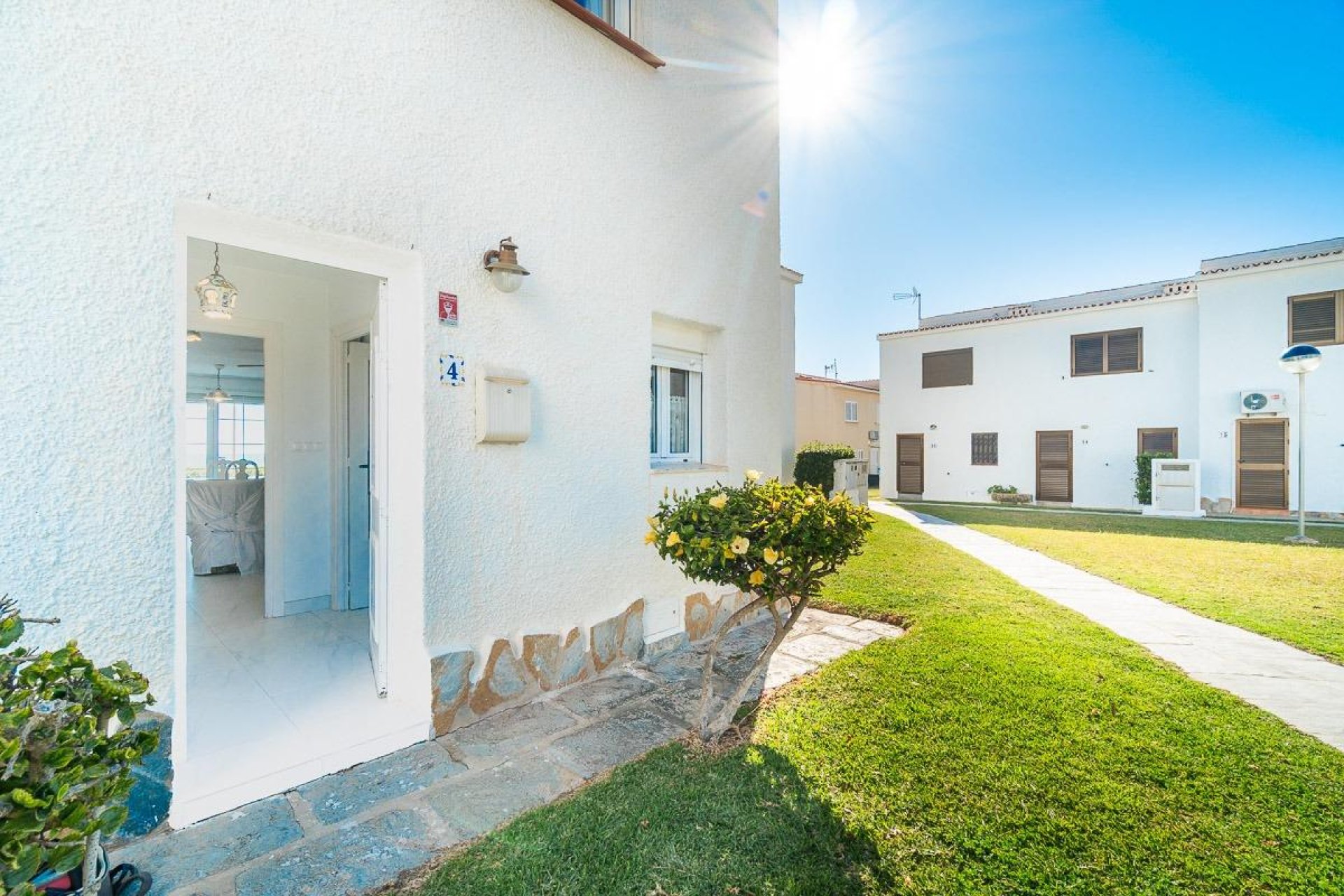 Resale - Townhouse -
Orihuela Costa - Playa Flamenca