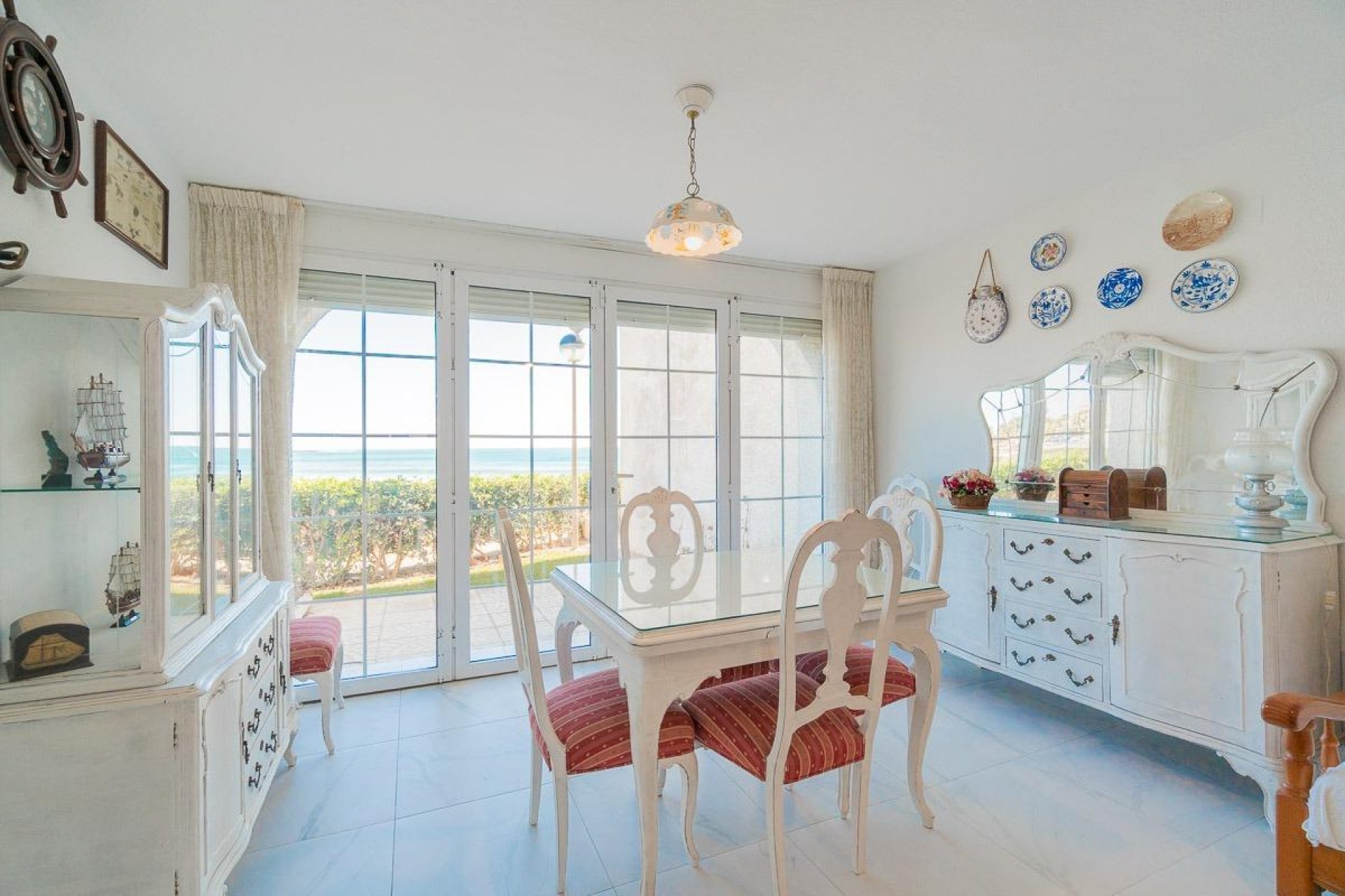 Resale - Townhouse -
Orihuela Costa - Playa Flamenca