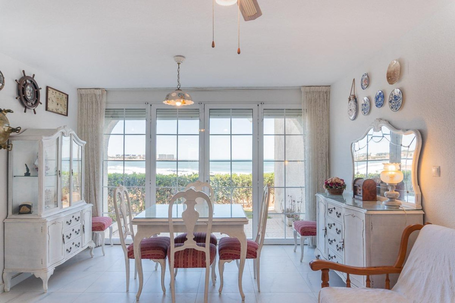 Resale - Townhouse -
Orihuela Costa - Playa Flamenca