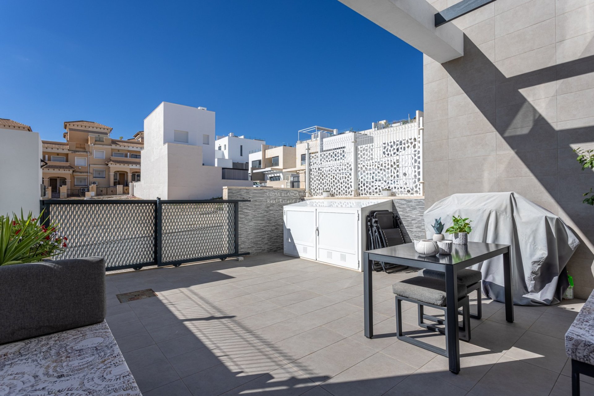 Resale - Townhouse -
Orihuela Costa - Villamartín