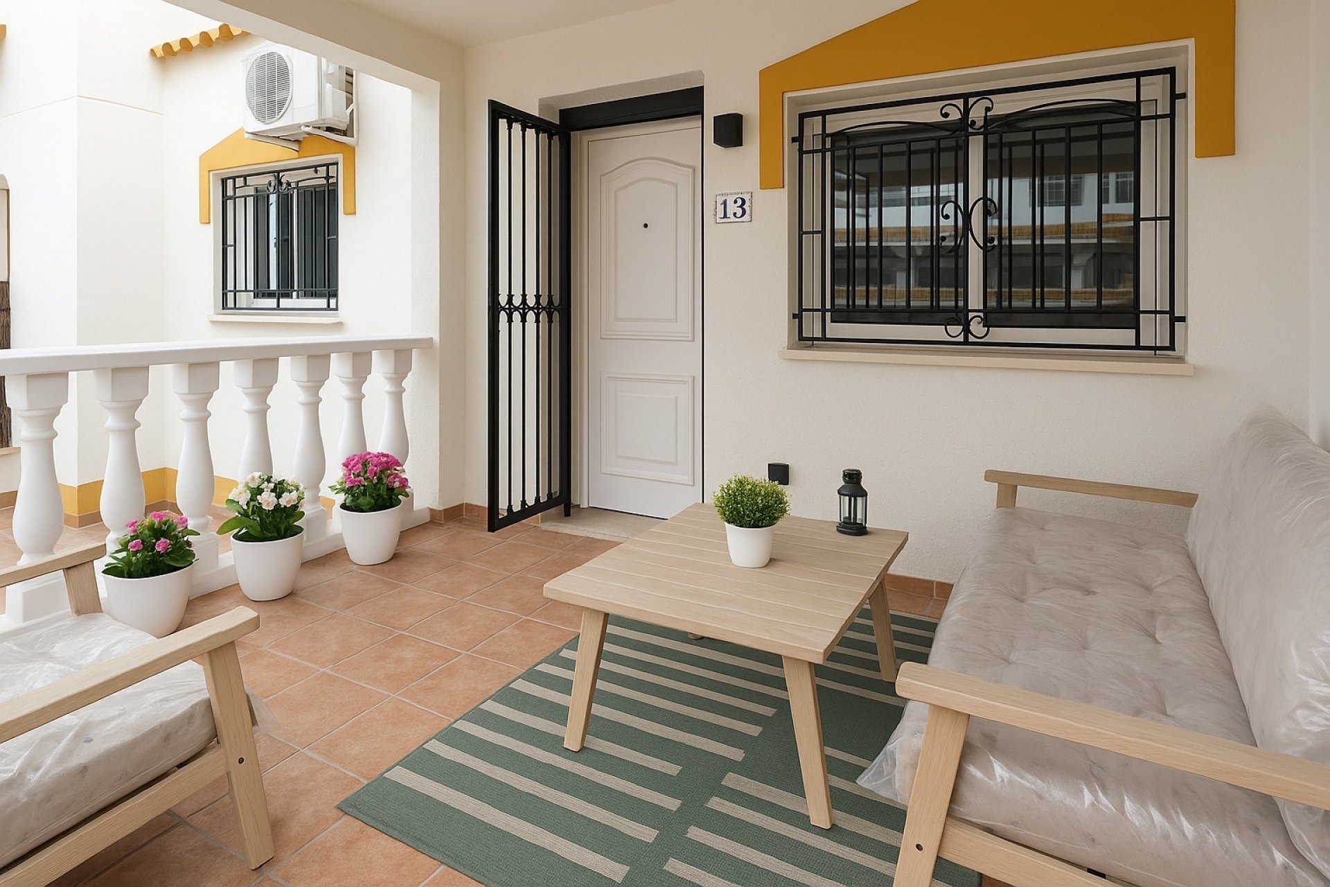 Resale - Townhouse -
Orihuela Costa