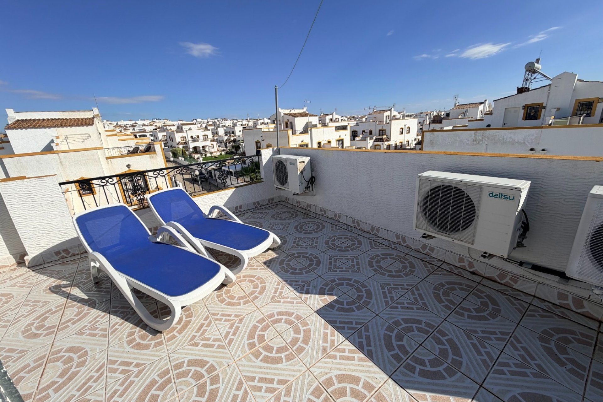 Resale - Townhouse -
Orihuela - Entre Naranjos Vistabella