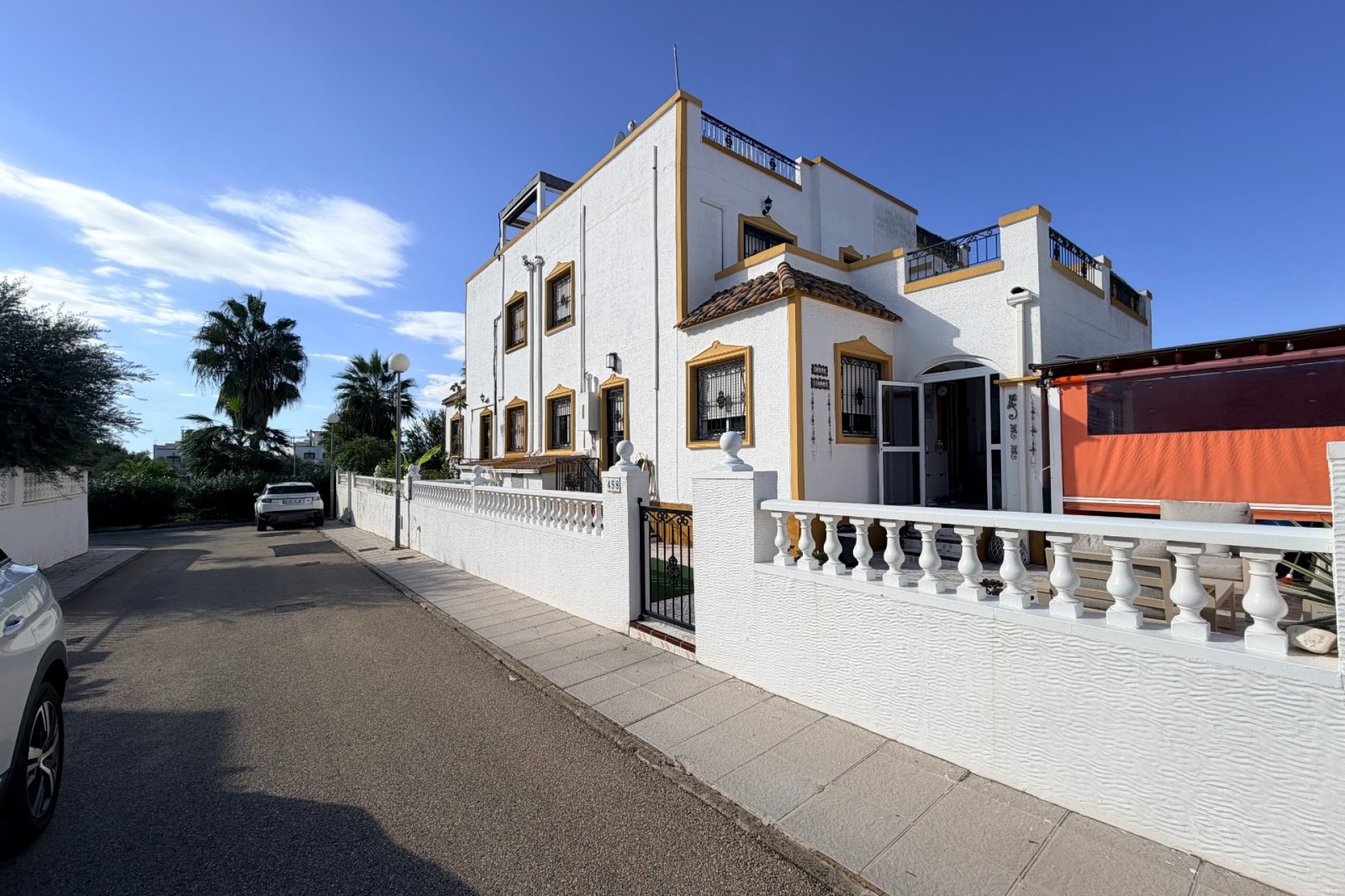 Resale - Townhouse -
Orihuela - Entre Naranjos Vistabella