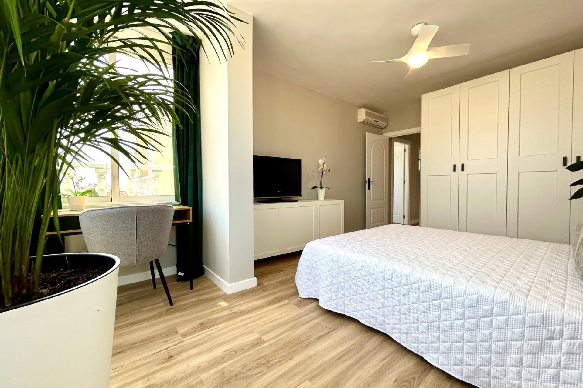 Resale - Townhouse -
Orihuela - Urbanización Perla del Mar