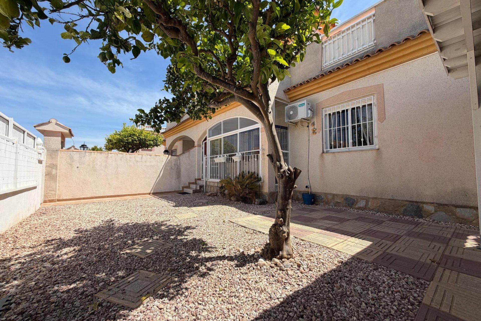 Resale - Townhouse -
Playa Flamenca - Orihuela Costa