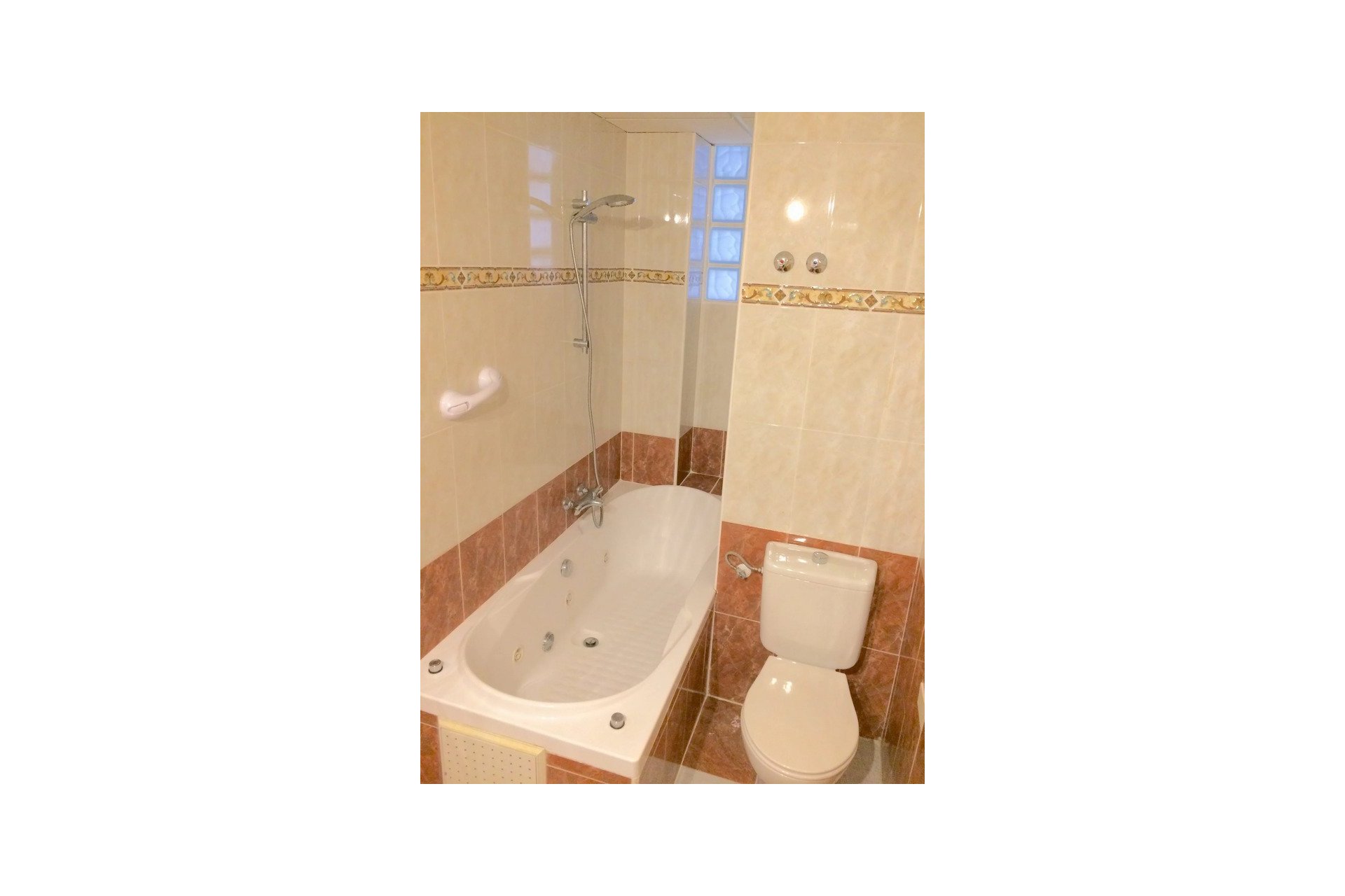 Resale - Townhouse -
Playa Flamenca